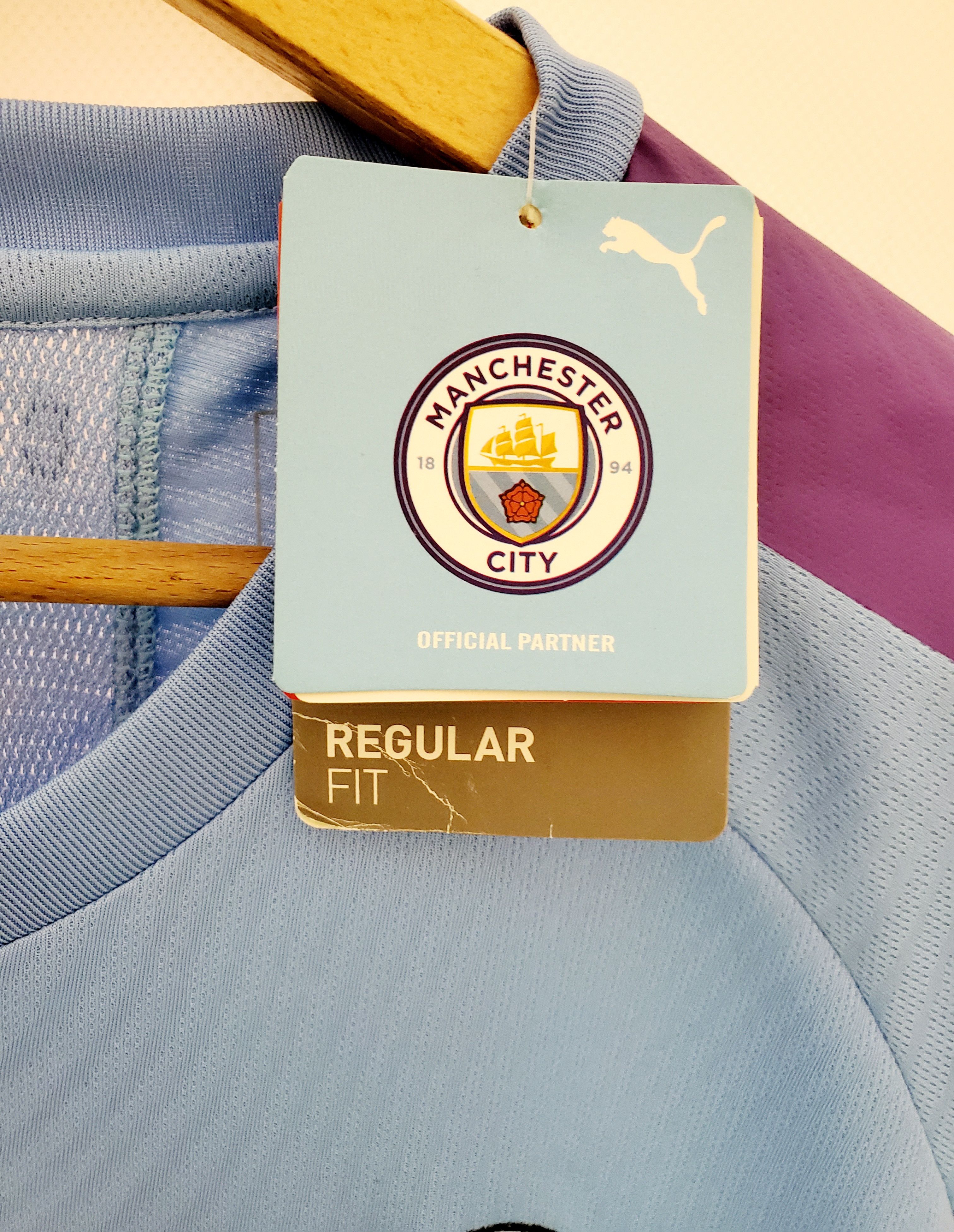 Puma Manchester City Home 19/20 puma soccer jersey size S Size US S / EU 44-46 / 1 - 3 Thumbnail
