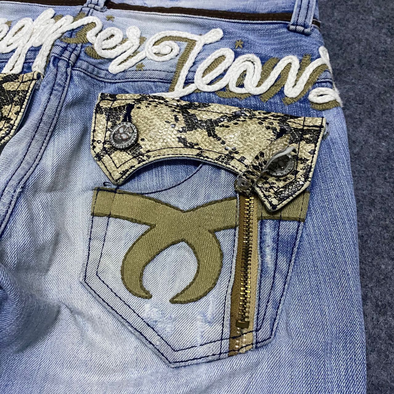 If Six Was Nine 💥Best Offer💥Vintage Red Pepper Punk Distressed Denim Size US 30 / EU 46 - 6 Thumbnail