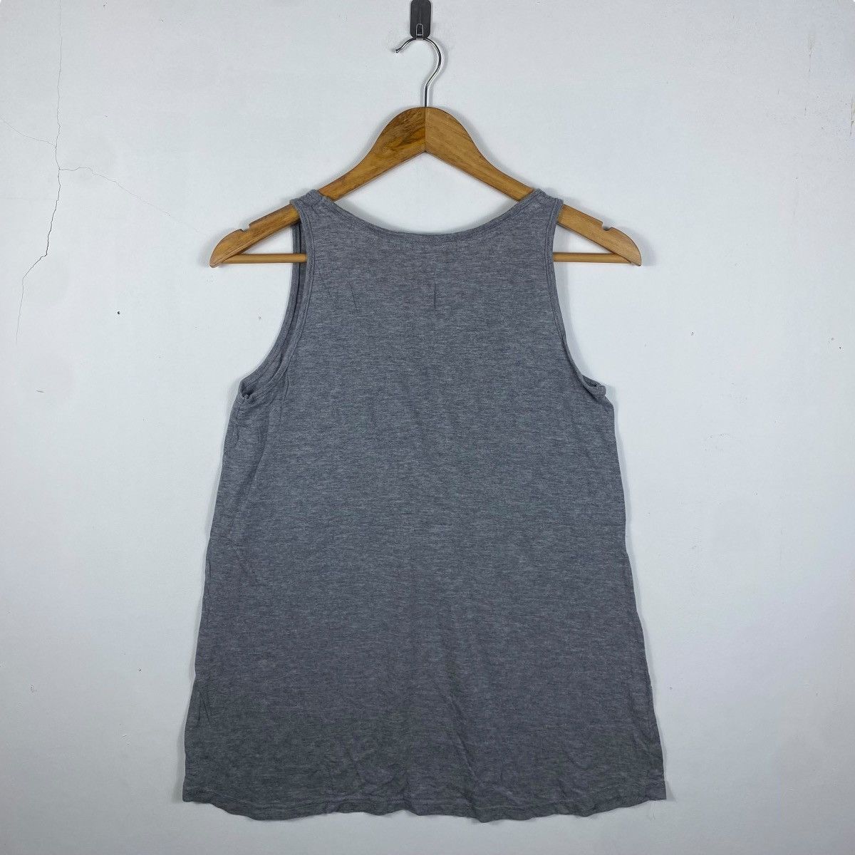 Japanese Brand × Vanquish VANQUISH JAPAN Vqsh Urban Mode Graphic Tank Tops Free Size Size S / US 4 / IT 40 - 4 Thumbnail