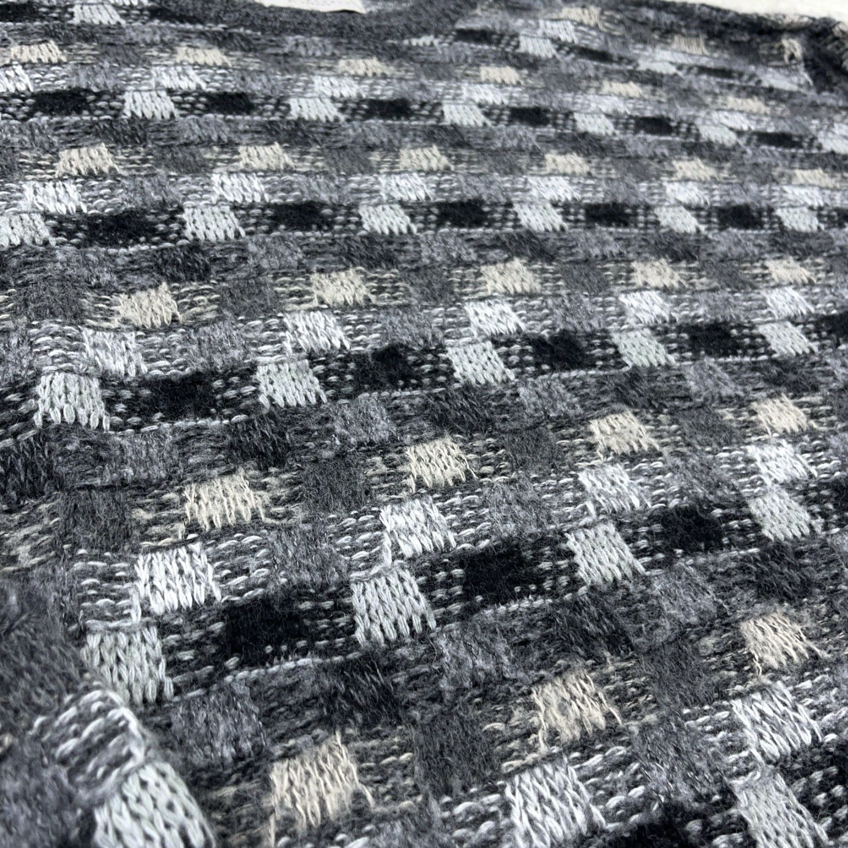 Vintage VINTAGE Hagger Sweater Men XL Gray Wool Blend Geometric Knit 80s 90s Retro Grunge Cosby Grandpa Pullover Knit Size US XL / EU 56 / 4 - 4 Thumbnail