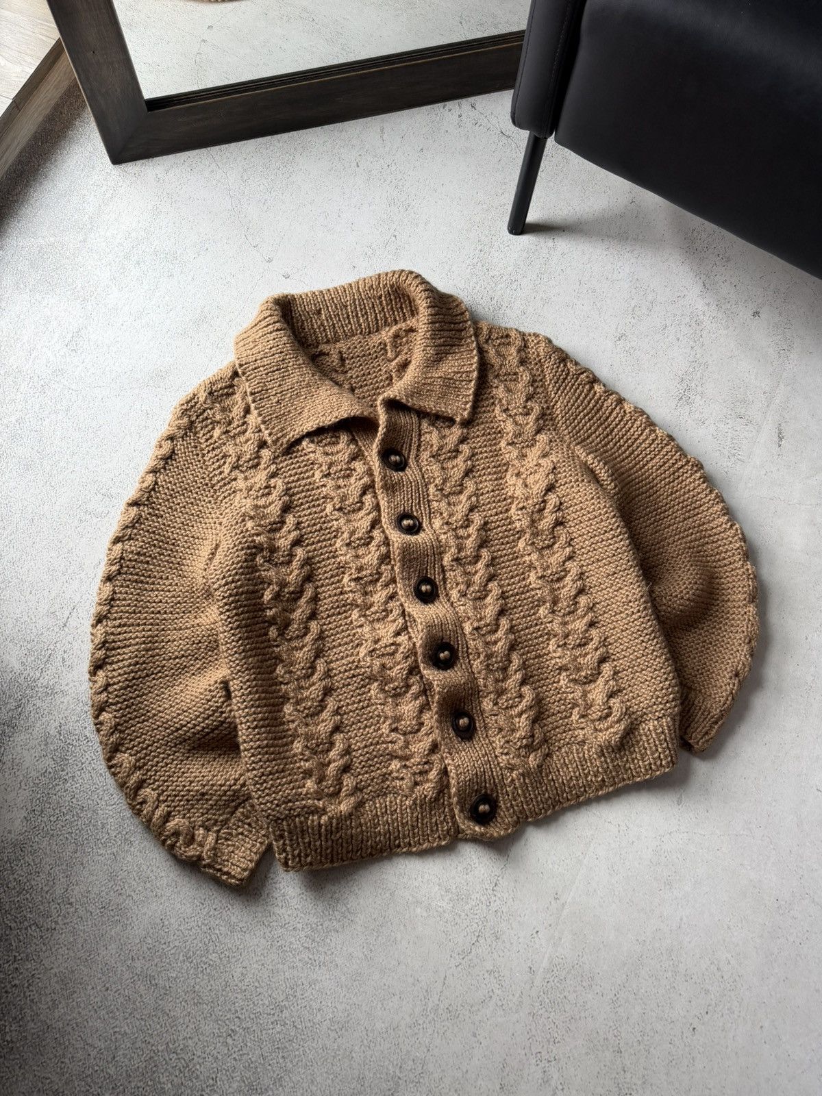 Handmade Hand Made Vintage Brown Button Heavy Sweater Cardigan Size US L / EU 52-54 / 3 - 4 Thumbnail