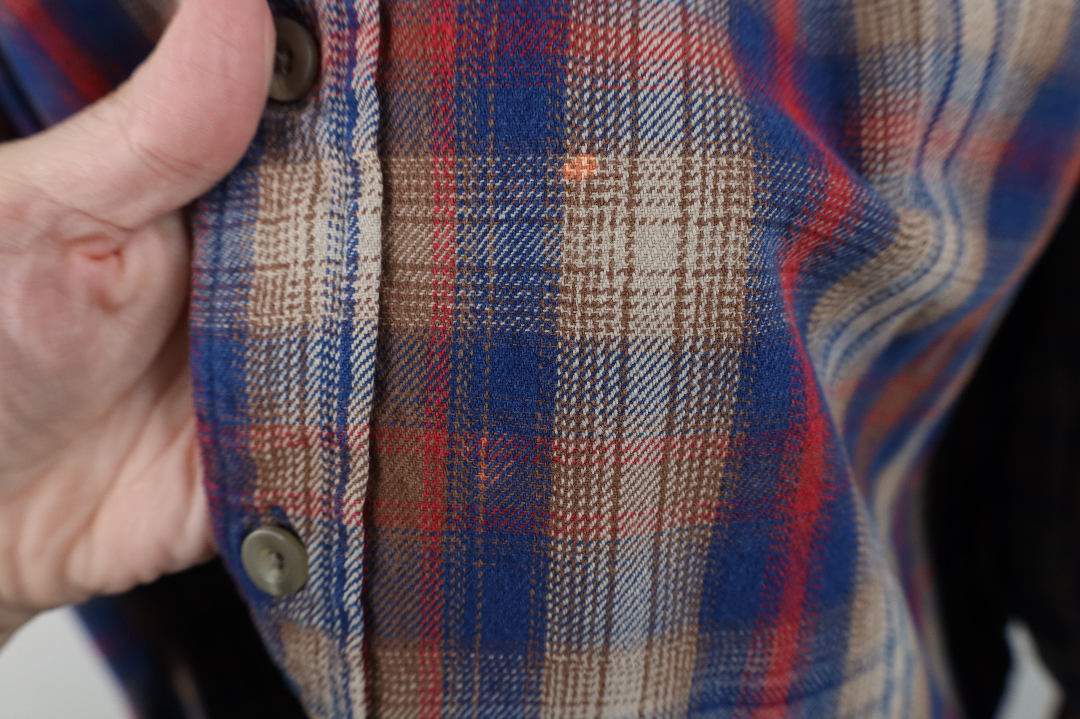 Cabelas Vintage Cabelas Heavyweight Flannel Button Down Shirt Plaid Size US XXL / EU 58 / 5 - 4 Thumbnail