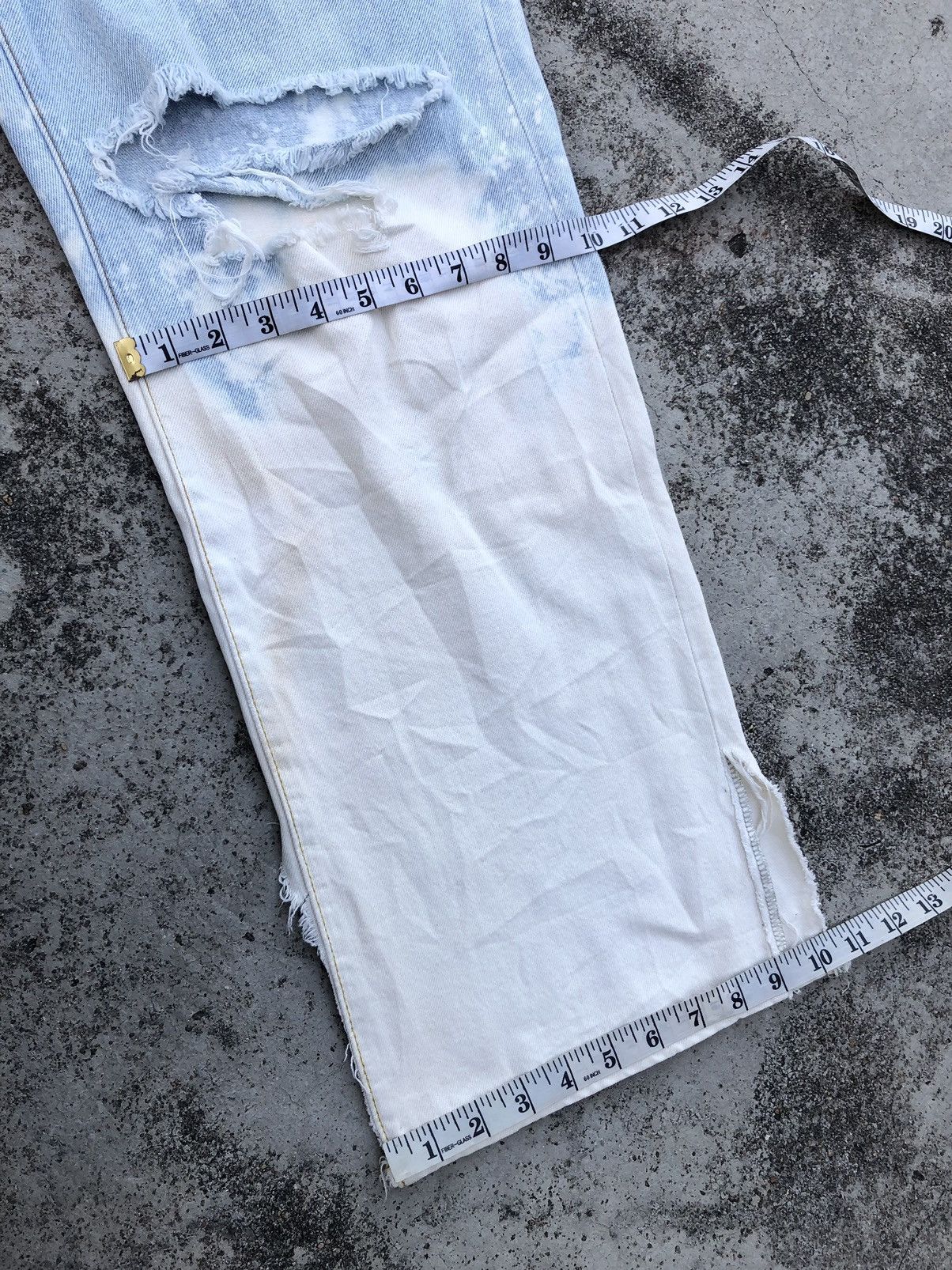 Designer BAGGY⚡️⚡️WEGO JAPAN BLEACHED DISTRESSED JEANS Size US 31 - 11 Thumbnail