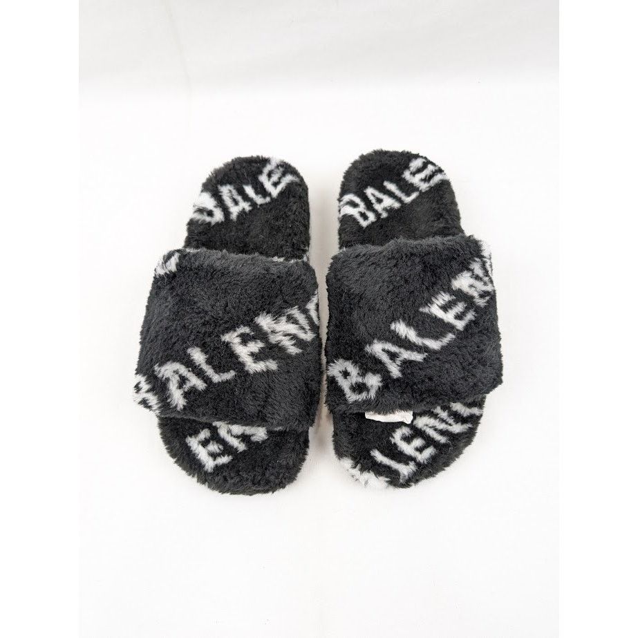 Balenciaga o1rshd1 Q:3 / Allover Logo Furry Slide in Black/White Size US 8 / EU 41 - 15 Thumbnail