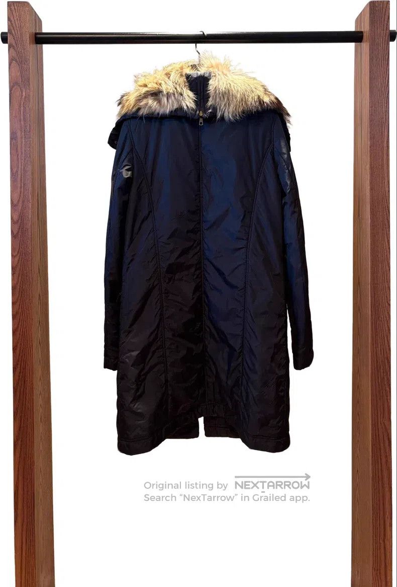 Valentino Valentino A long down jacket with a fox fur collar Size S / US 4 / IT 40 - 6 Thumbnail