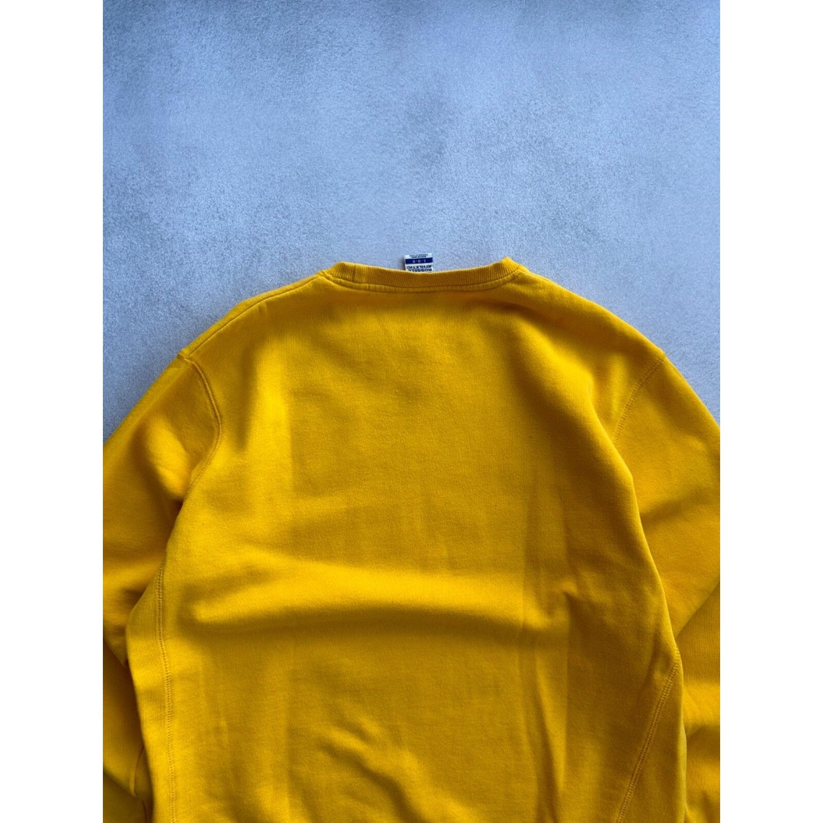 Russell Athletic VTG Russell Athletic Yellow Boxy Sweatshirt Size US L / EU 52-54 / 3 - 9 Thumbnail