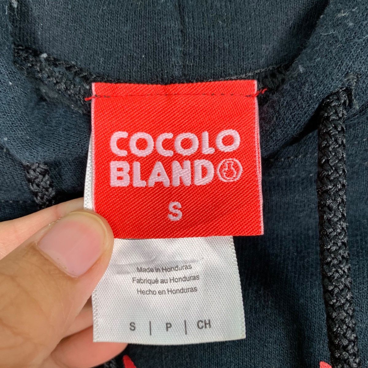 Japanese Brand COCOLO BLAND Big Logo Graphic Pullover Hoodies #0703-C32 Size US S / EU 44-46 / 1 - 12 Thumbnail