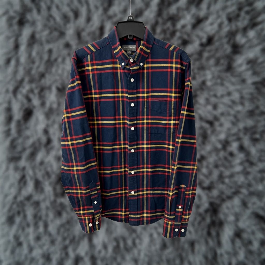 Vintage VINTAGE LL BEAN Signature Shirt Mens S Blue Oxford Plaid Slim Fit Button Down L/S 300556 Size US S / EU 44-46 / 1 - 1 Thumbnail