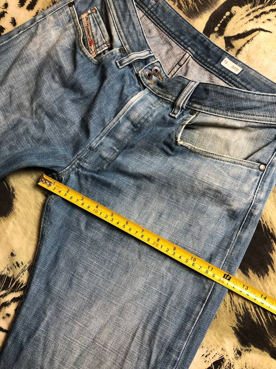 Diesel Vintage Diesel Distressed Denim Jeans Size 32 Size US 32 / EU 48 - 9 Thumbnail