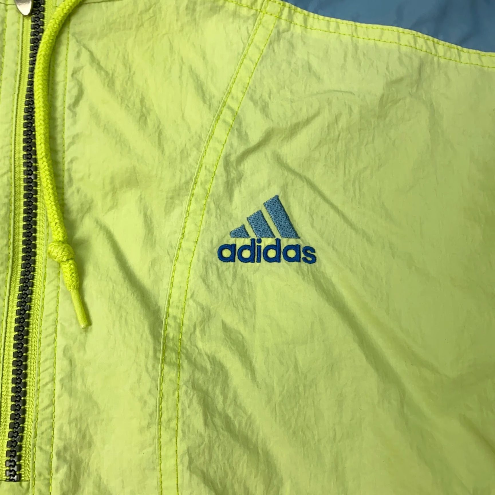 Adidas VINTAGE adidas Jacket Mens L Yellow Windbreaker 90s Zip Hooded 3-Stripe Adults Mens Jacket Size US L / EU 52-54 / 3 - 3 Thumbnail