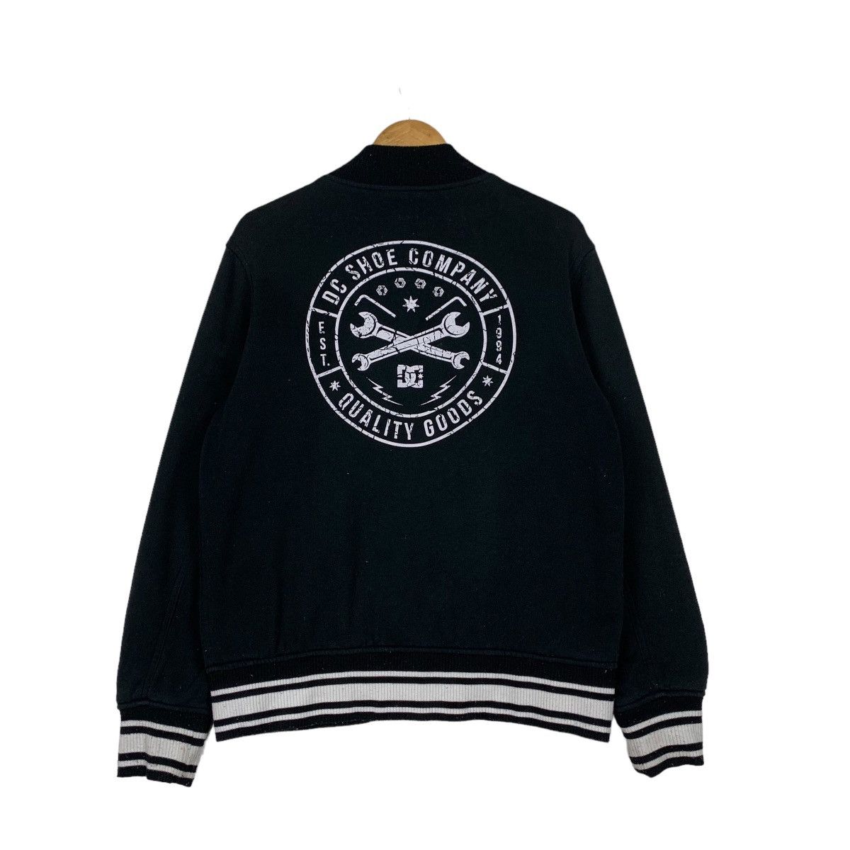 DC DC Shoe Company Big Logo Varsity Jacket #1177-C54 Size US M / EU 48-50 / 2 - 1 Thumbnail