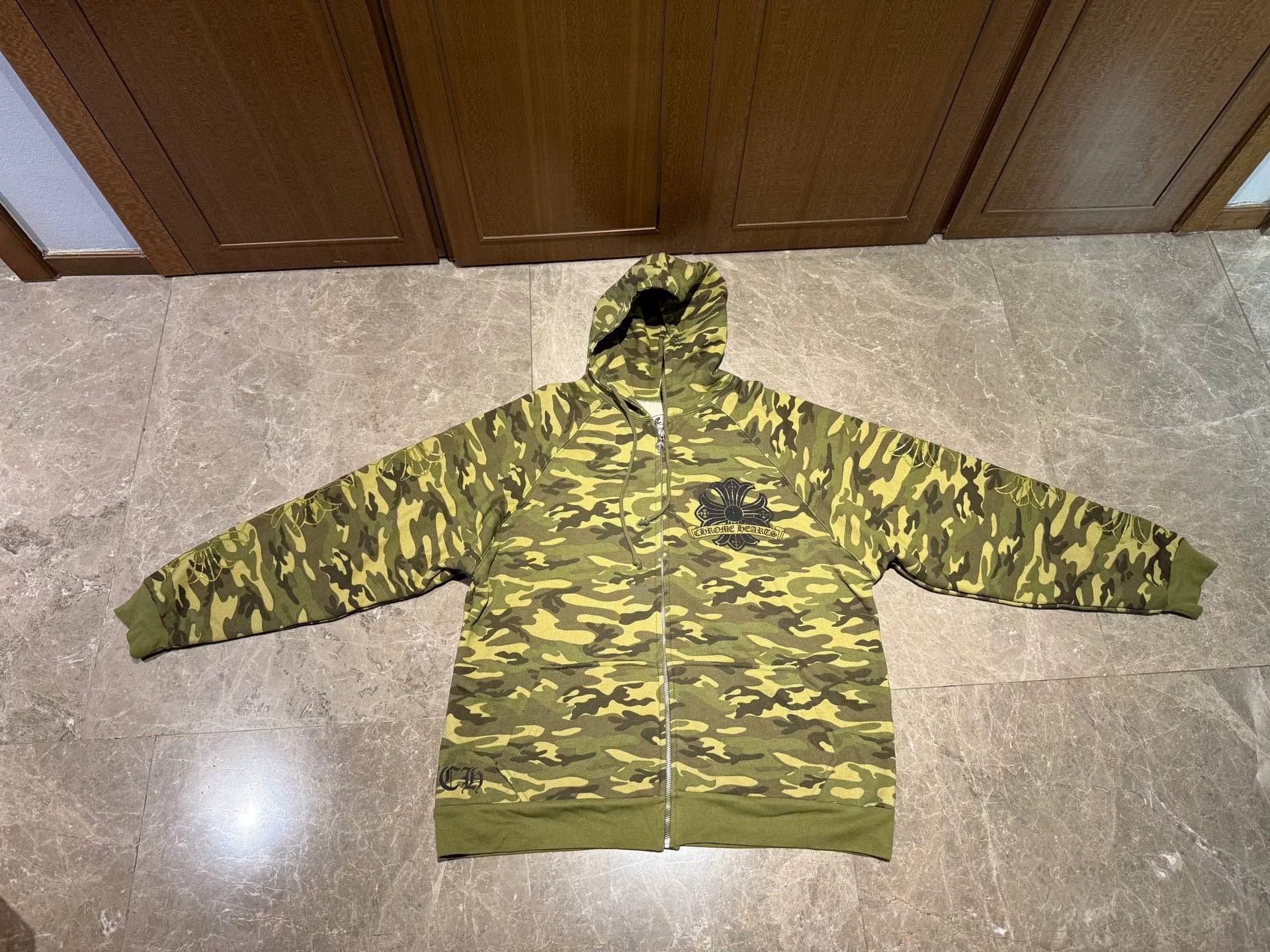 Chrome Hearts Chrome Hearts Camo Gold Hoodie L Men Size US L / EU 52-54 / 3 - 1 Thumbnail