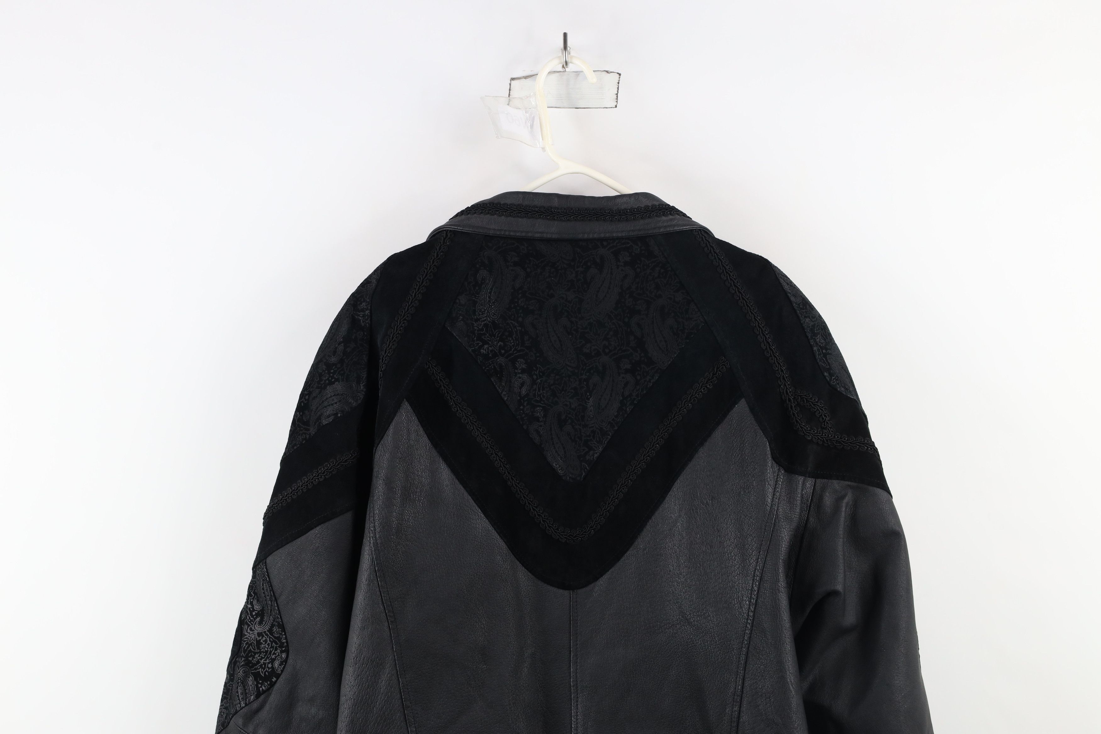 Vintage Vintage 90s Streetwear Paisley Leather Trench Coat Jacket Size L / US 10 / IT 46 - 15 Thumbnail