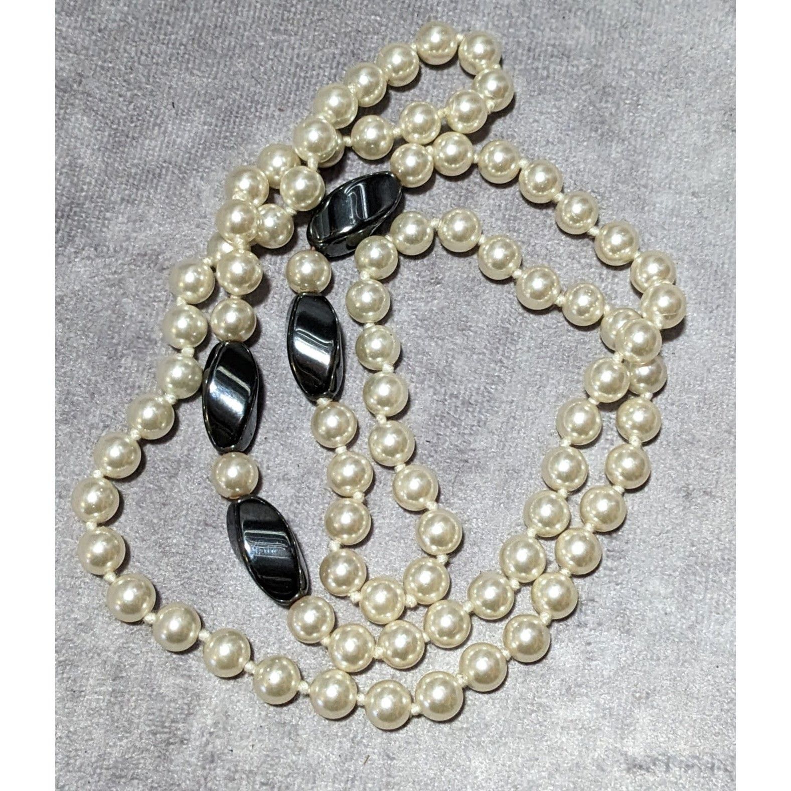 Other Glass Pearl Hematite Accent Beaded Necklace Size ONE SIZE - 8 Thumbnail