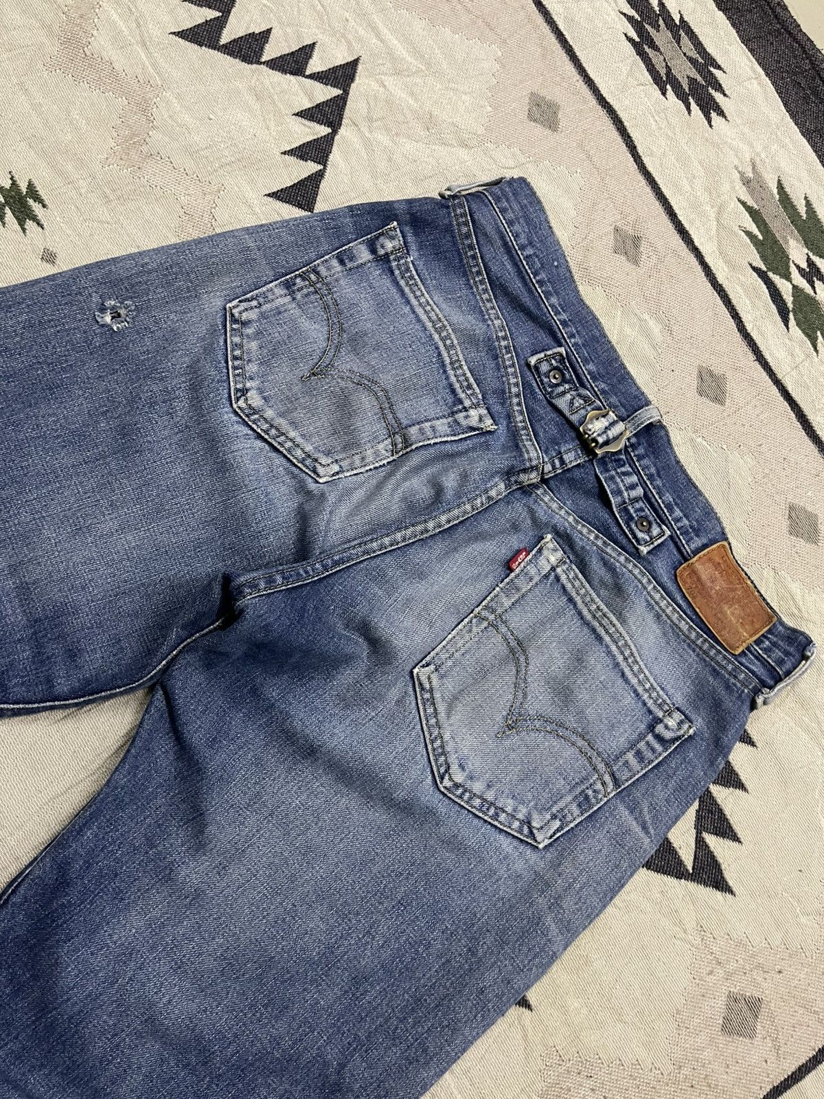 Levi's Vintage Clothing VINTAGE LEVIS 702 BIG E HOODED SELVEDGE DENIM JEANS Size US 32 / EU 48 - 16 Thumbnail
