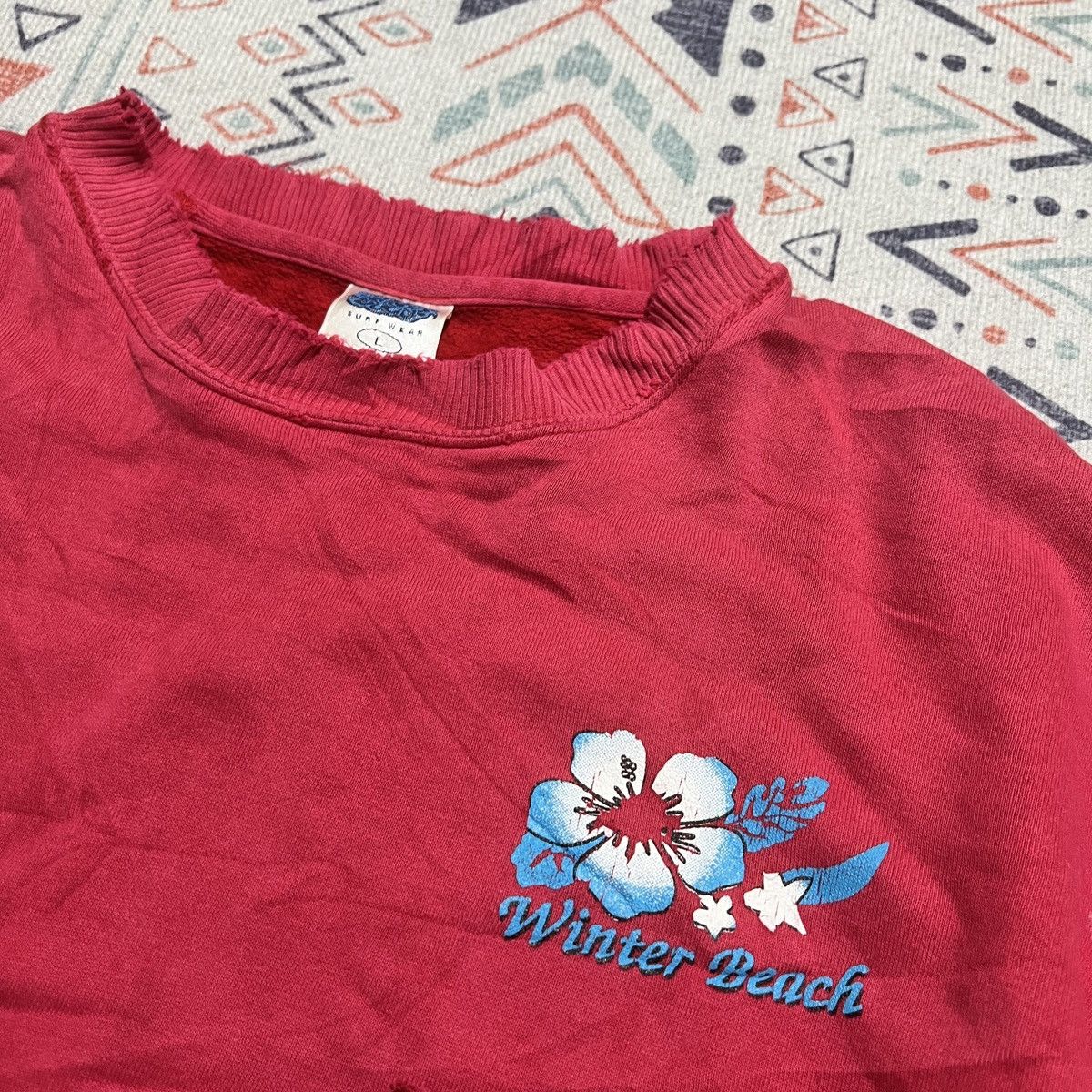 Other Hawaii Inspired Sweatshirt Surf style Thrashed Condition Size US L / EU 52-54 / 3 - 8 Thumbnail
