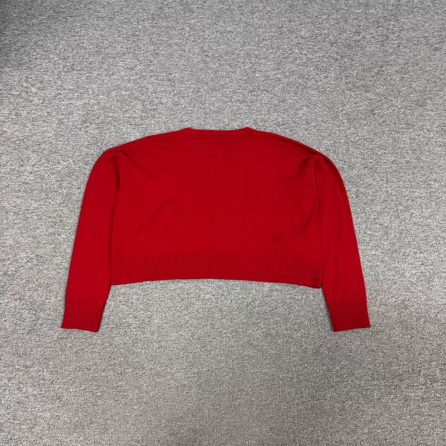 Miu Miu MIU MIU Red Heart Embroidered Logo Short Cashmere Sweater Size XS / US 0-2 / IT 36-38 - 3 Thumbnail
