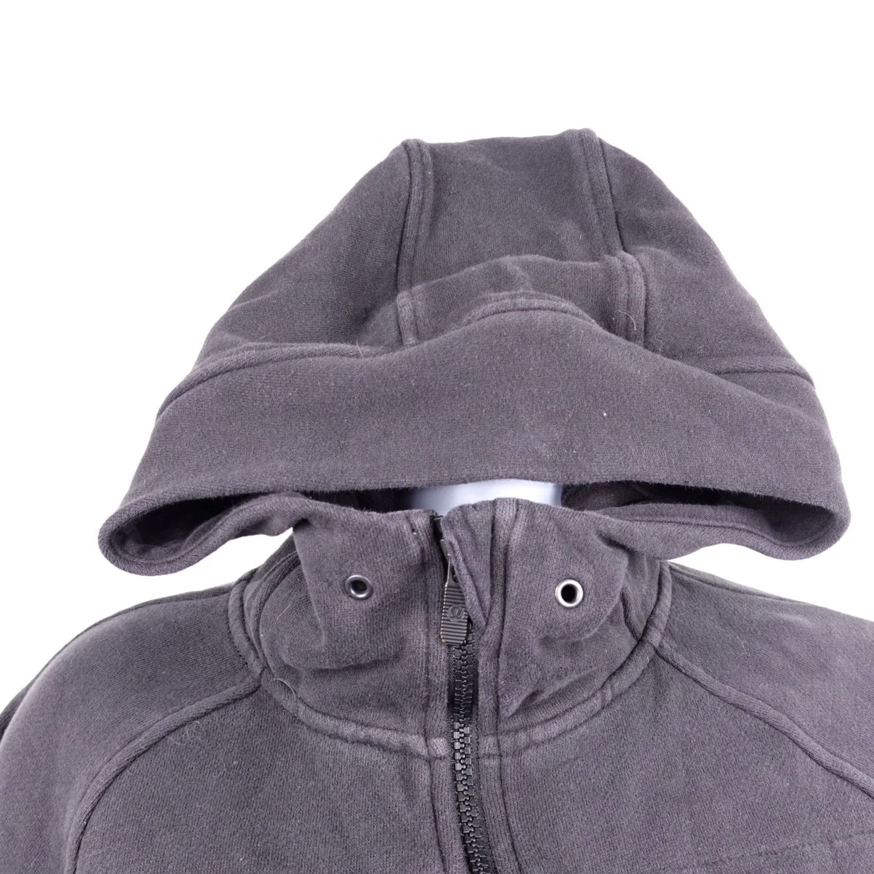 Lululemon Lululemon Scuba Full Zip Hoodie Fleece Sweatshirt Jacket Black Size 4 Women Long Sleeve Hooded Pockets Mock Neck Casual Activewear Zipper Logo Size S / US 4 / IT 40 - 2 Thumbnail