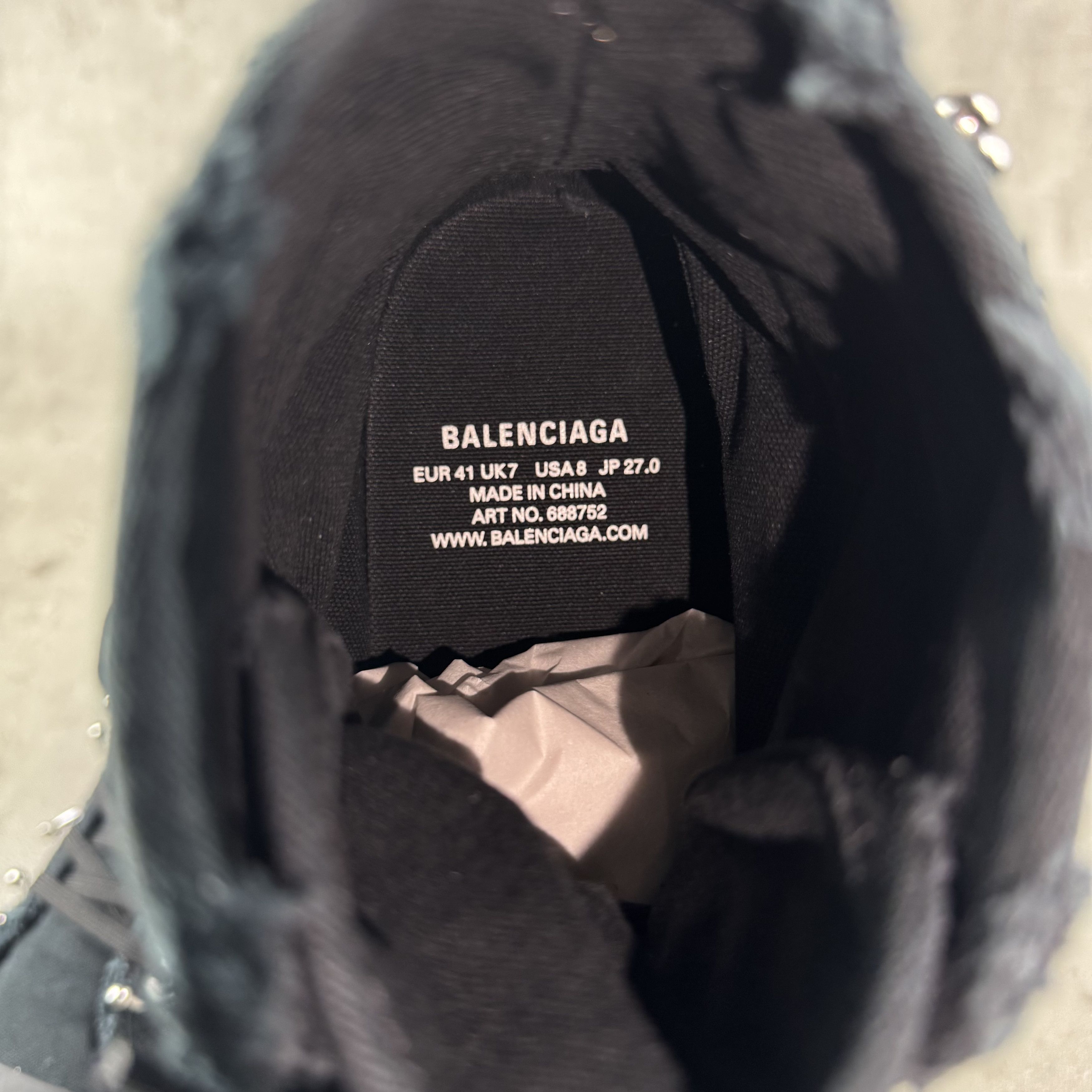 Balenciaga BALENCIAGA Piercing Paris Sneakers Size US 8 / EU 41 - 11 Thumbnail