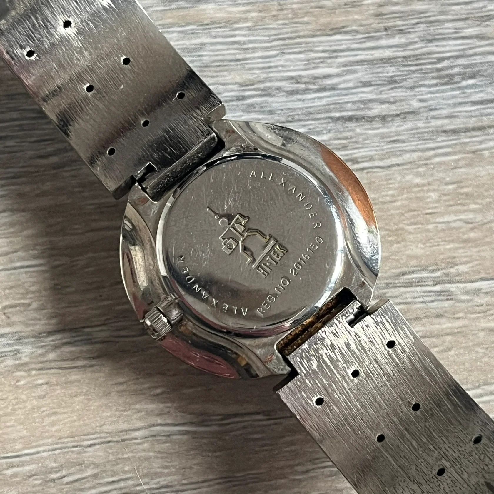 Vintage Hi-Tek Alexander 'Cylinder' 90's Analog Watch Size ONE SIZE - 5 Thumbnail
