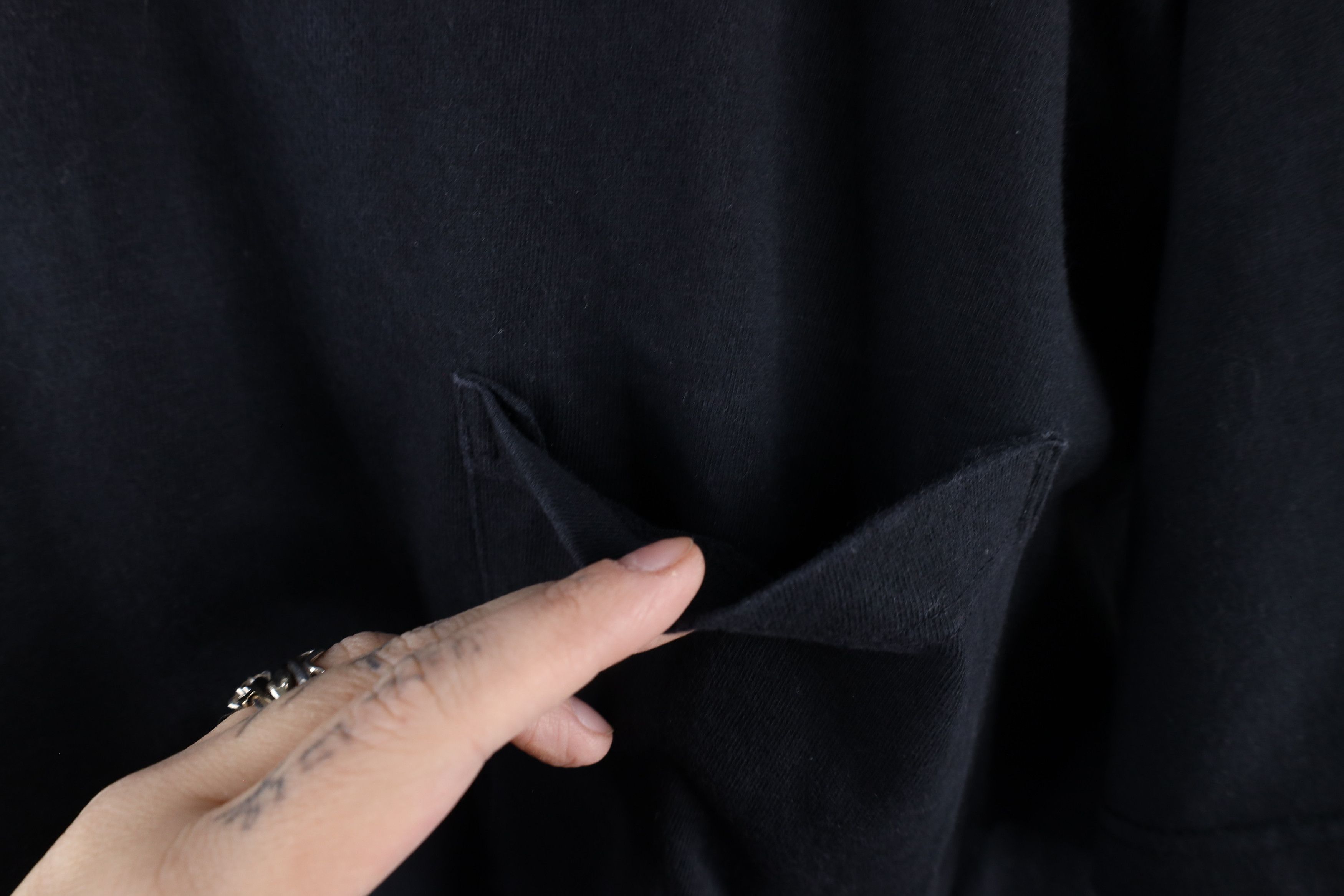 Vintage Vintage 90s Streetwear Blank Pocket T-Shirt Black Cotton USA Size XXL / US 16-18 / IT 52-54 - 4 Thumbnail