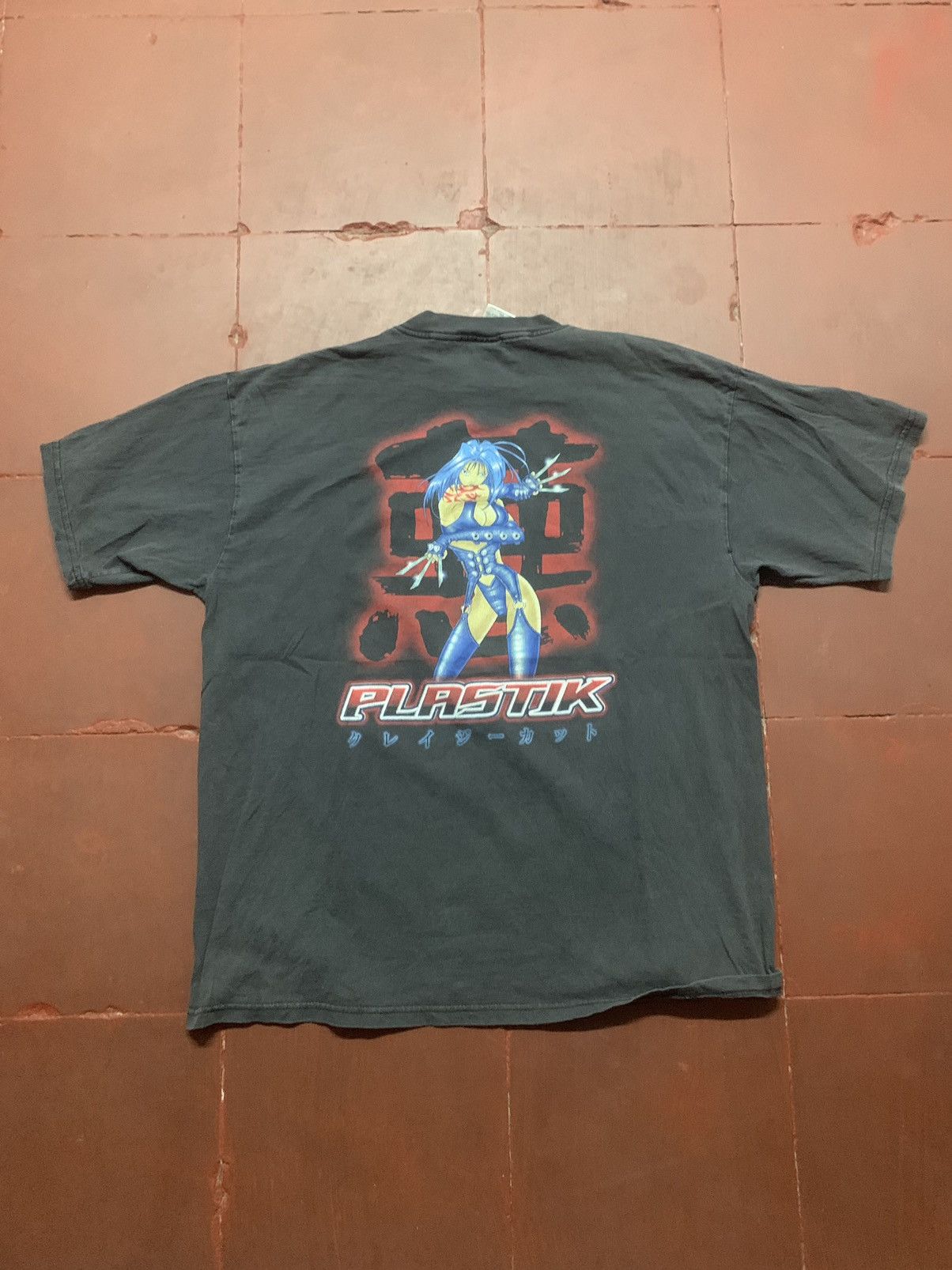 Tultex Plastik anime tee Size US XXL / EU 58 / 5 - 2 Thumbnail