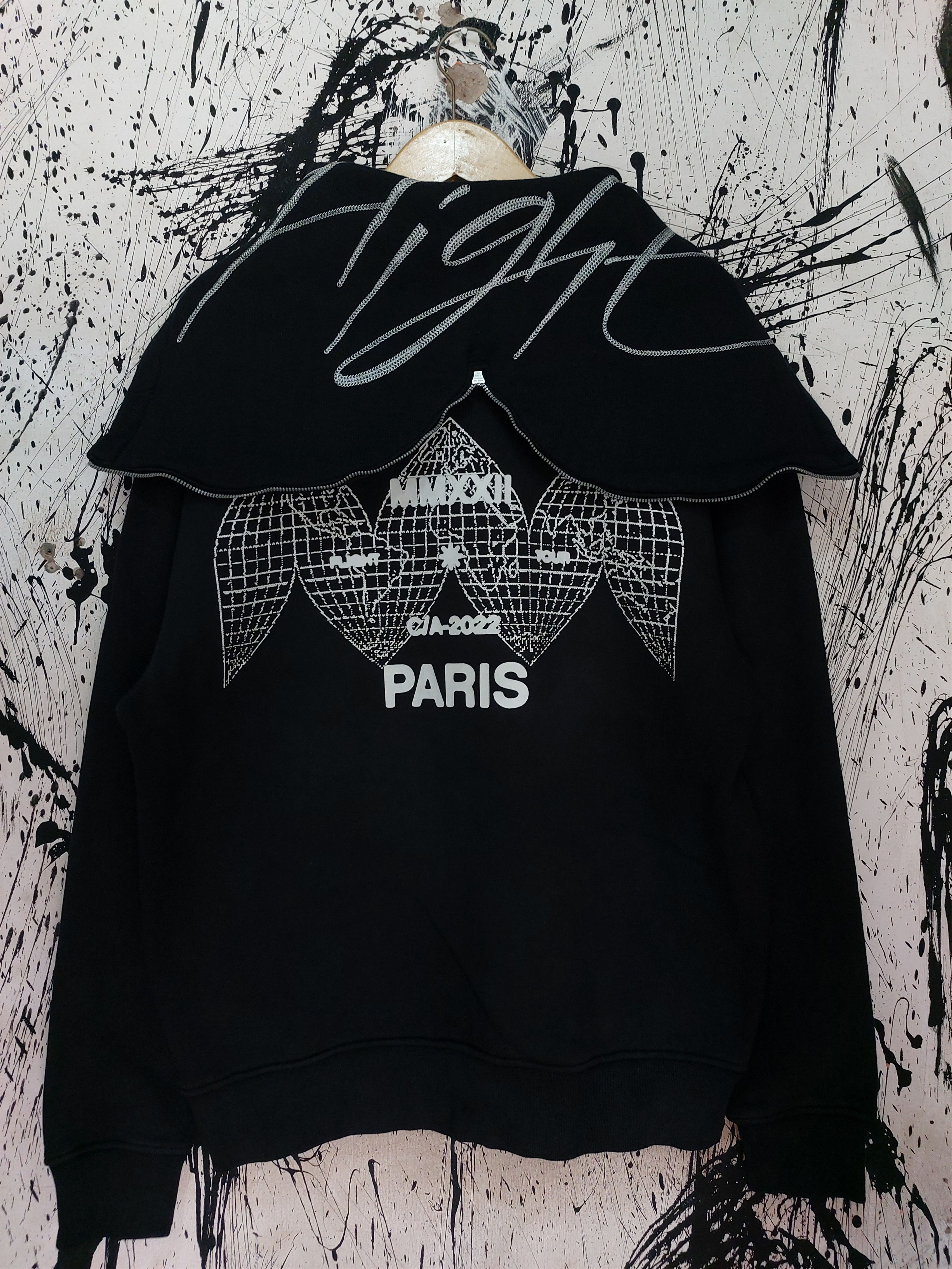 Jordan Brand AIR JORDAN FLIGHT PARIS 2022 X NIKE HOODIE Size US M / EU 48-50 / 2 - 1 Thumbnail