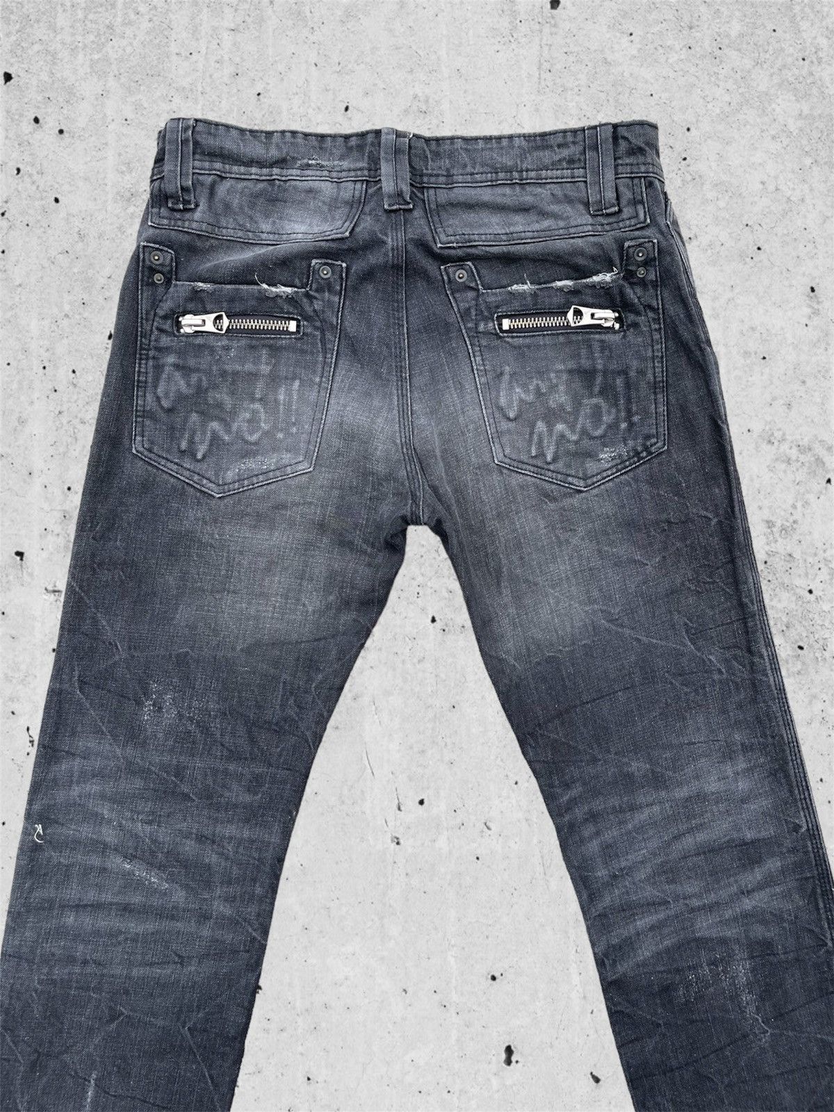 Japanese Brand 🔥 Japanese Brand Black Distressed Denim W31🔥 Size US 31 - 11 Thumbnail