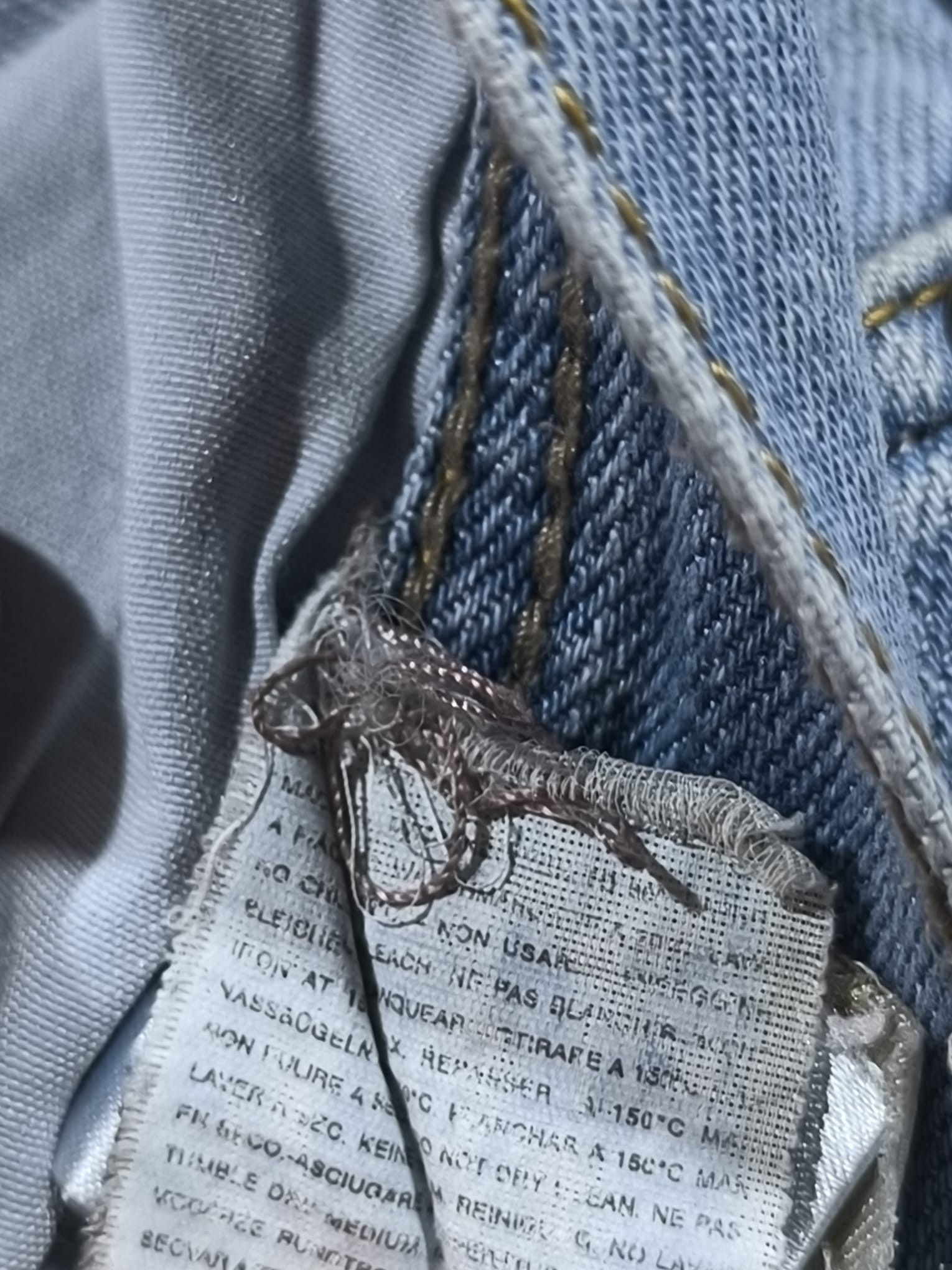 Diesel vtg diesel Italy 90s loose straight light blue faded jeans Size US 33 - 11 Thumbnail
