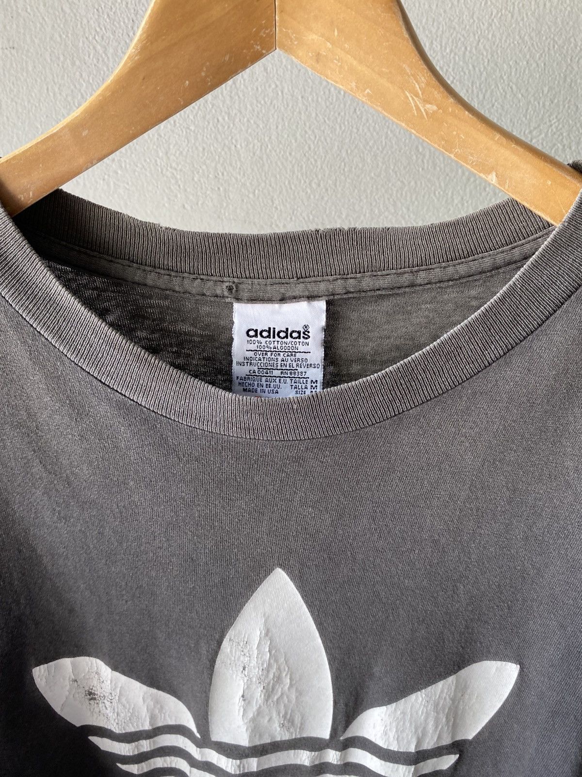 Adidas Adidas Vintage Black Adidas Trefoil Tee Size US M / EU 48-50 / 2 - 3 Thumbnail