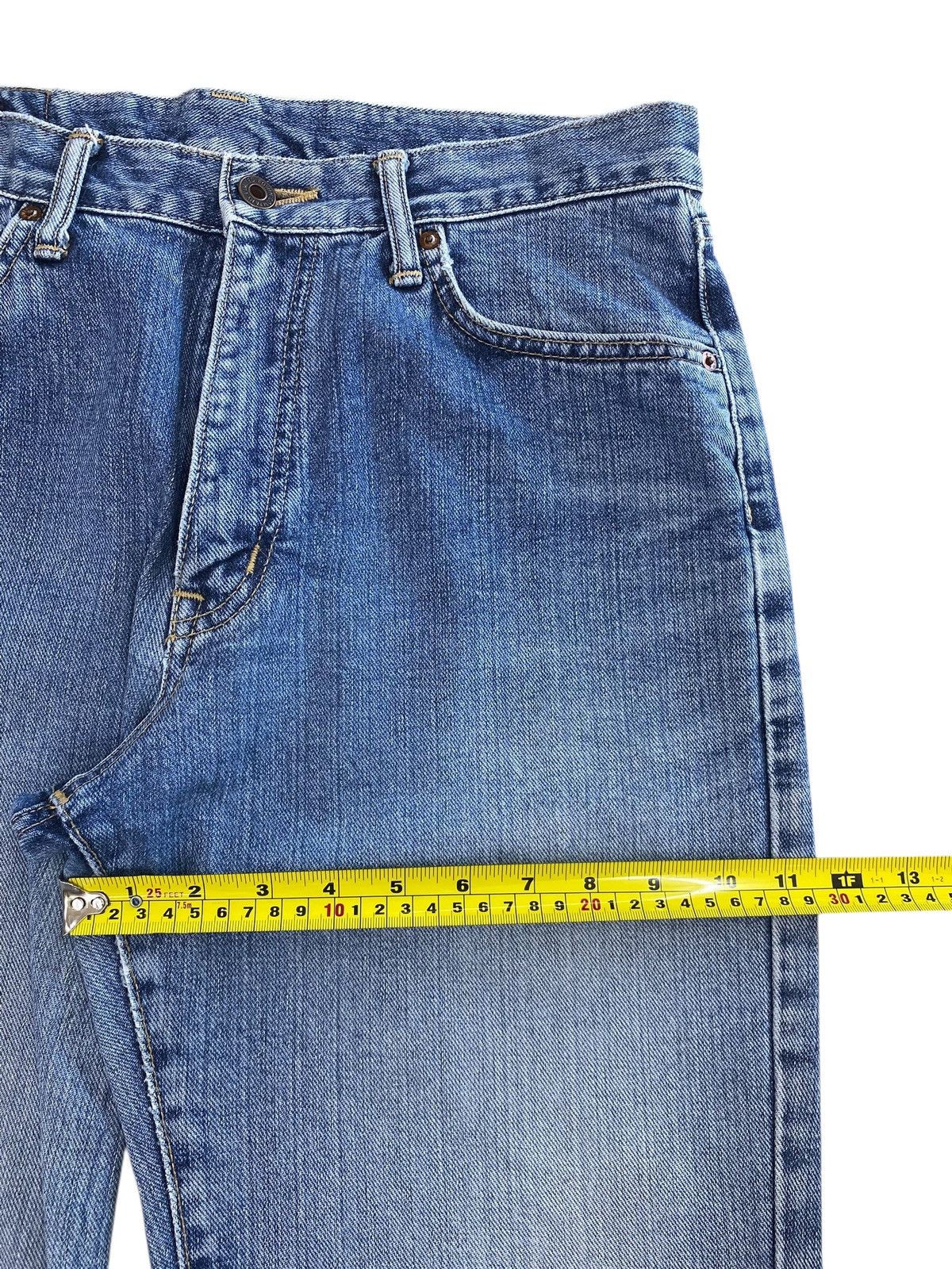 Edwin Edwin Light Wash Straight Leg Style Jeans Size US 31 - 7 Thumbnail