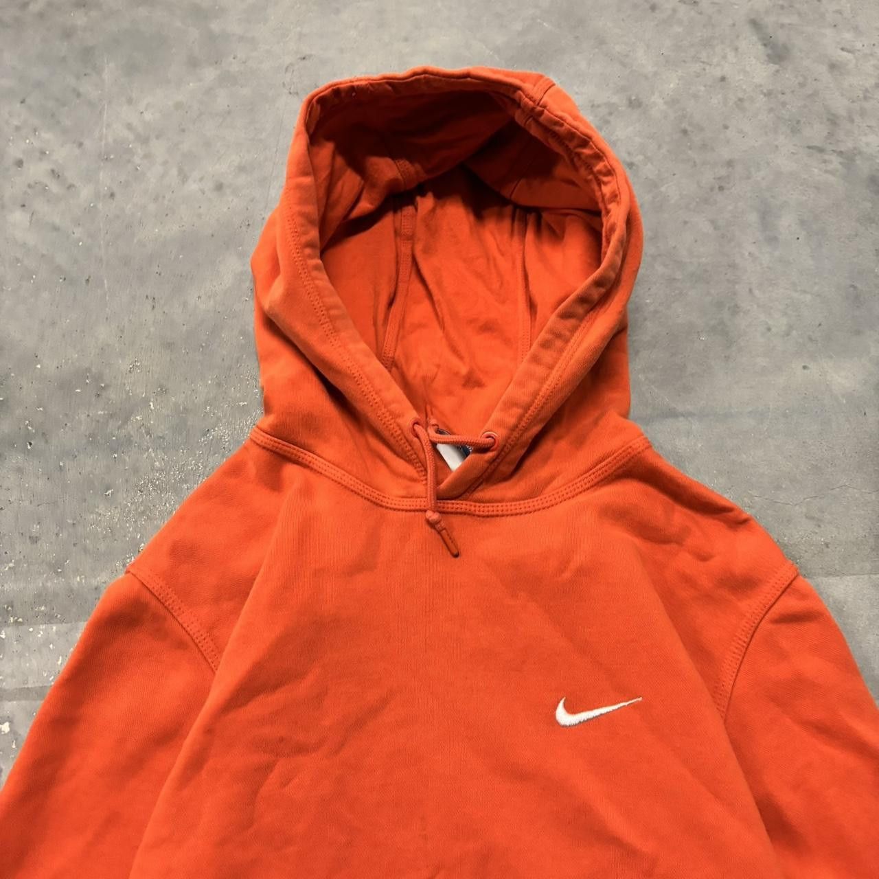Nike × Vintage Crazy Vintage Y2K/2000s Orange Nike Swoosh Essential Hoodie! Size US M / EU 48-50 / 2 - 2 Thumbnail