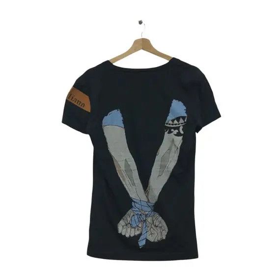 John Galliano Collection JOHN GALLIANO Hand Rebel Tee Shirt V Neck ITALY Size US S / EU 44-46 / 1 - 1 Thumbnail