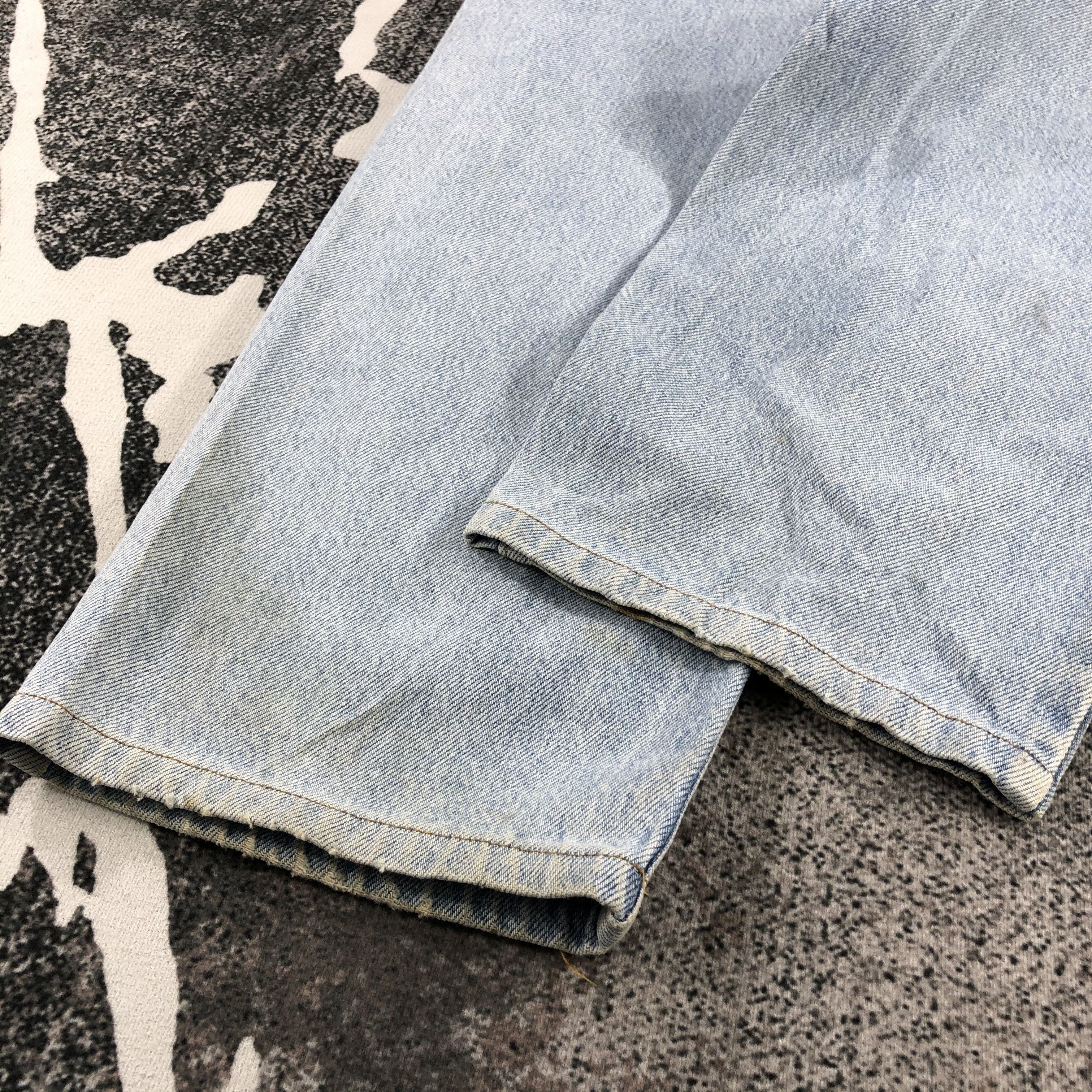 Calvin Klein Vintage Calvin Klein Jeans Medium Wash Denim KJ755 Size US 30 / EU 46 - 7 Thumbnail