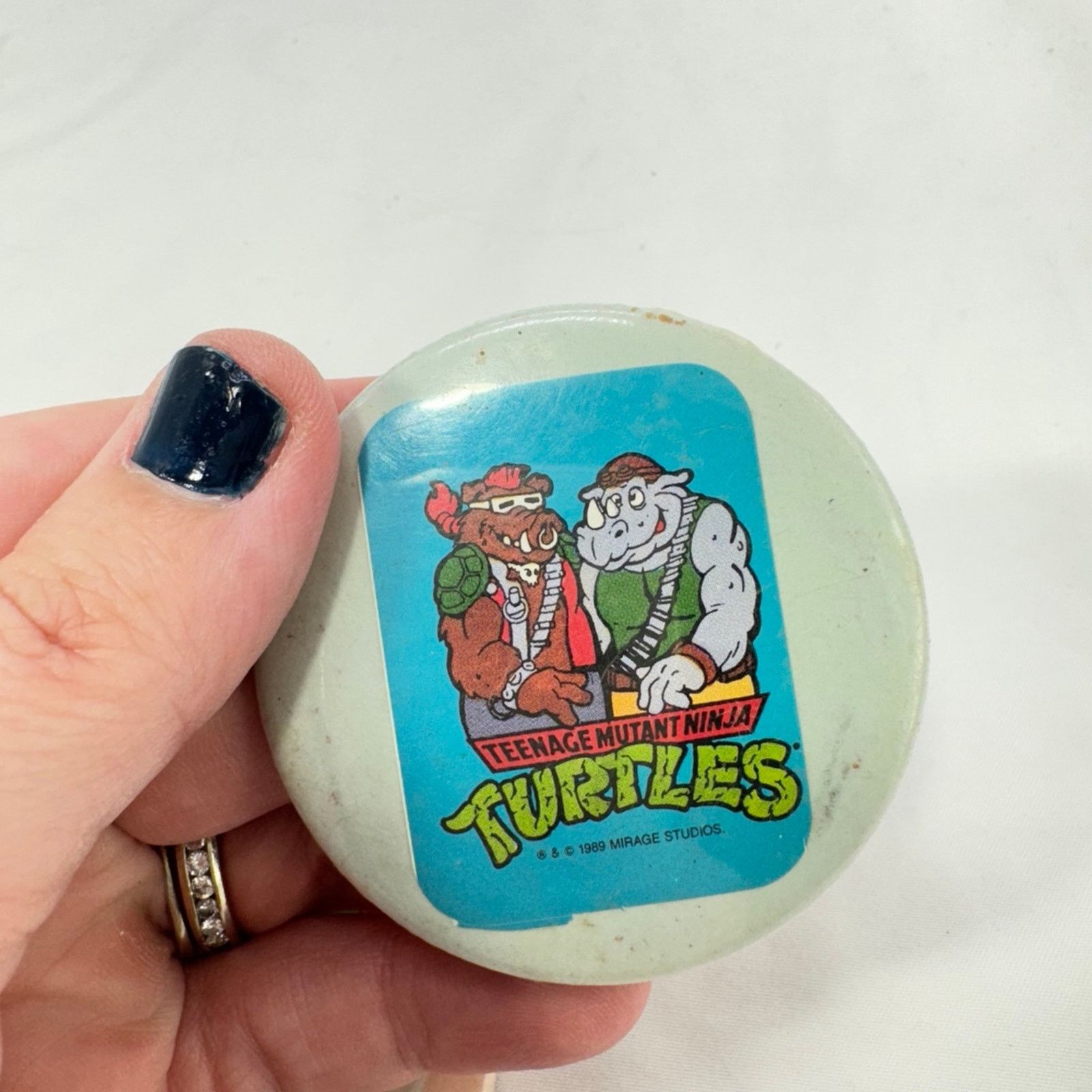 NBDN Nobrandedon VTG Teenage Mutant Ninja Turtle button/pins Size ONE SIZE - 5 Thumbnail