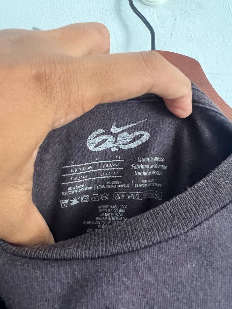 Nike Nike Swoosh Tee Size US S / EU 44-46 / 1 - 9 Thumbnail