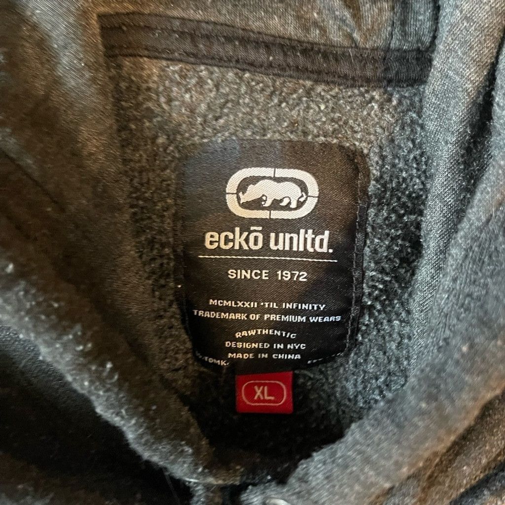 Ecko Unltd. Ecko Unlimited Black Graphic Hoodie size Xl(small pit hole) Size US XL / EU 56 / 4 - 4 Thumbnail