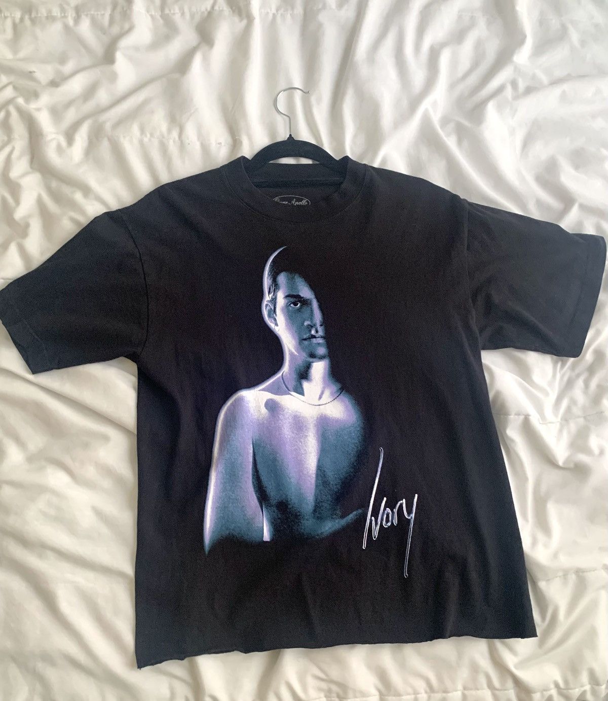 Band Tees Omar Apollo black tee merch Size US S / EU 44-46 / 1 - 1 Thumbnail