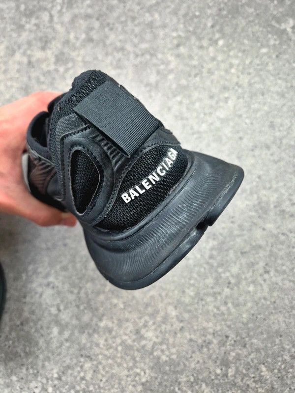 Balenciaga Balenciaga Circuit Low Men's Black Mesh Sneakers Size 41 Size US 8 / EU 41 - 4 Thumbnail