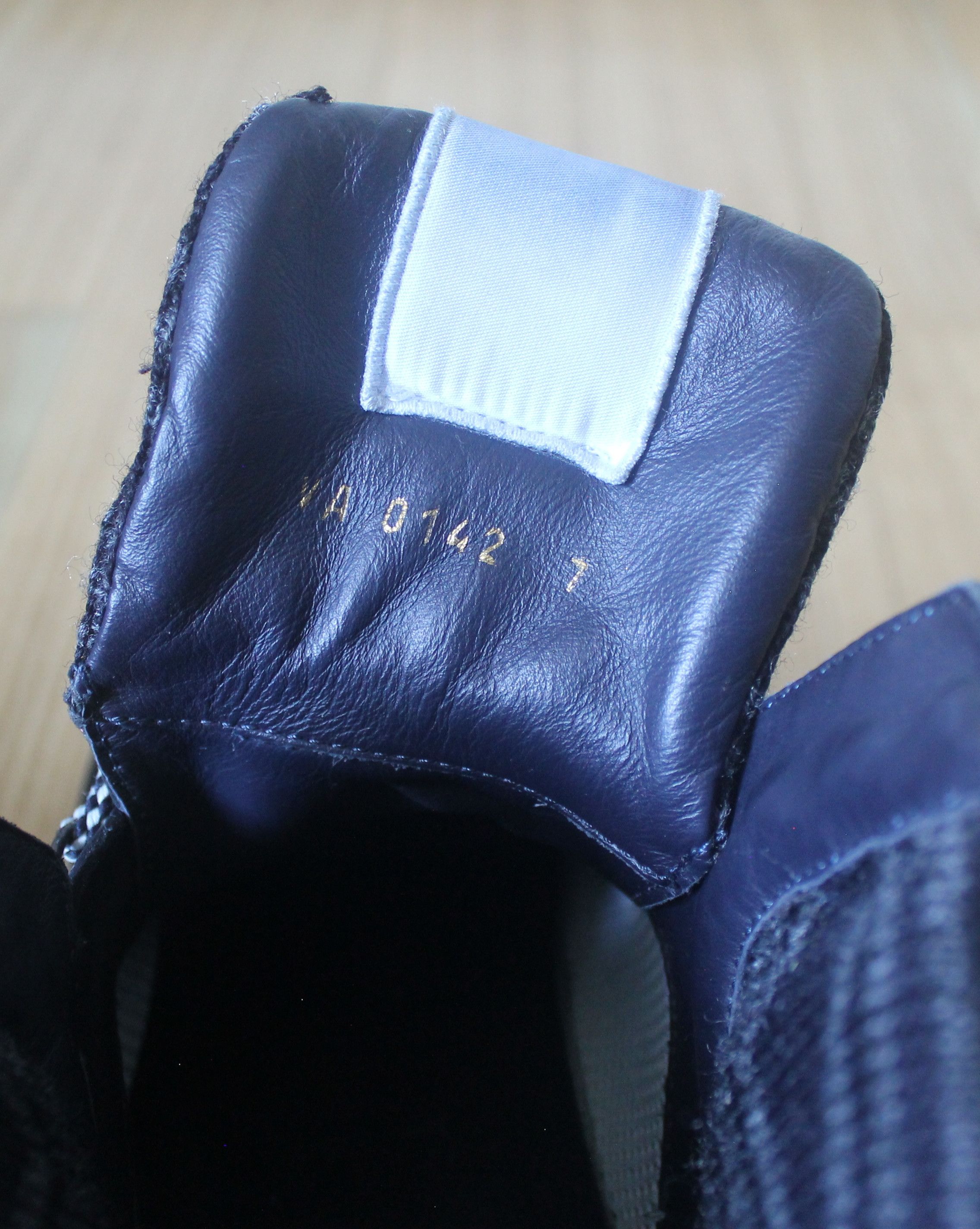 Louis Vuitton LOUIS VUITTON Breaking Away Cup Leather Mountaineer Sneaker Size US 8 / EU 41 - 16 Thumbnail