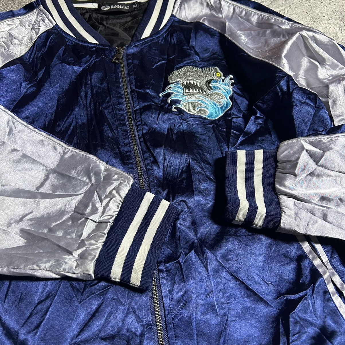 Japanese Brand Vintage Bombers Jacket Sukajan BANMABAO Size US L / EU 52-54 / 3 - 11 Thumbnail