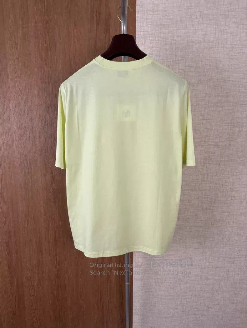 Hermes Hermes Spring/Summer Men's Short Sleeve T-Shirt Size US M / EU 48-50 / 2 - 6 Thumbnail