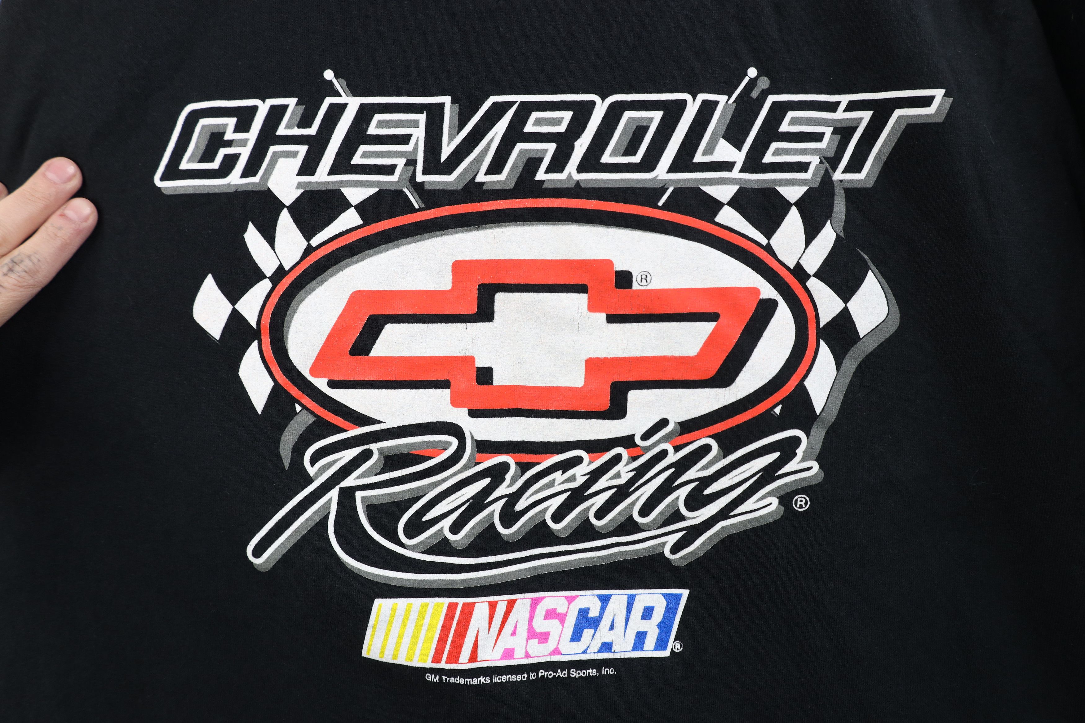 Vintage Vintage 90s Y2K NASCAR Chevrolet Racing T-Shirt Black Size US XL / EU 56 / 4 - 4 Thumbnail