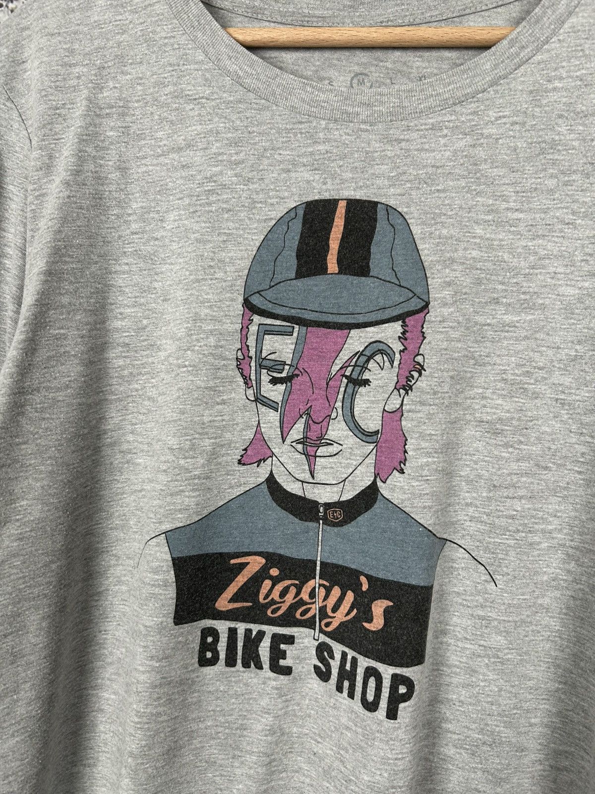 Vintage Ziggy Bike Shop David Bowie Graphic Tee Streetwear Vintage Size US M / EU 48-50 / 2 - 3 Thumbnail