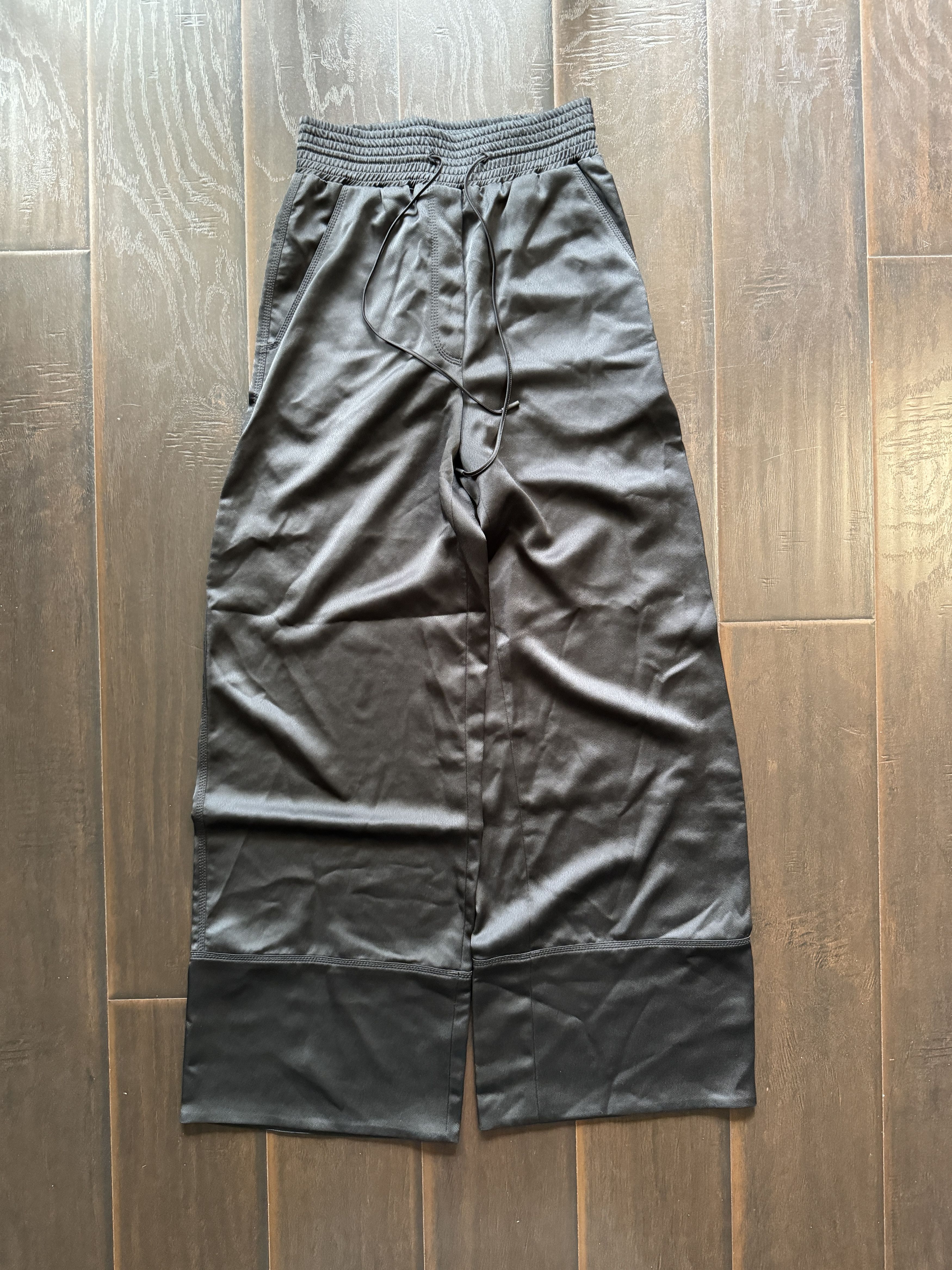 image of Off White Off-White Black Cargo Pajama Pants, Women's (Size 26)