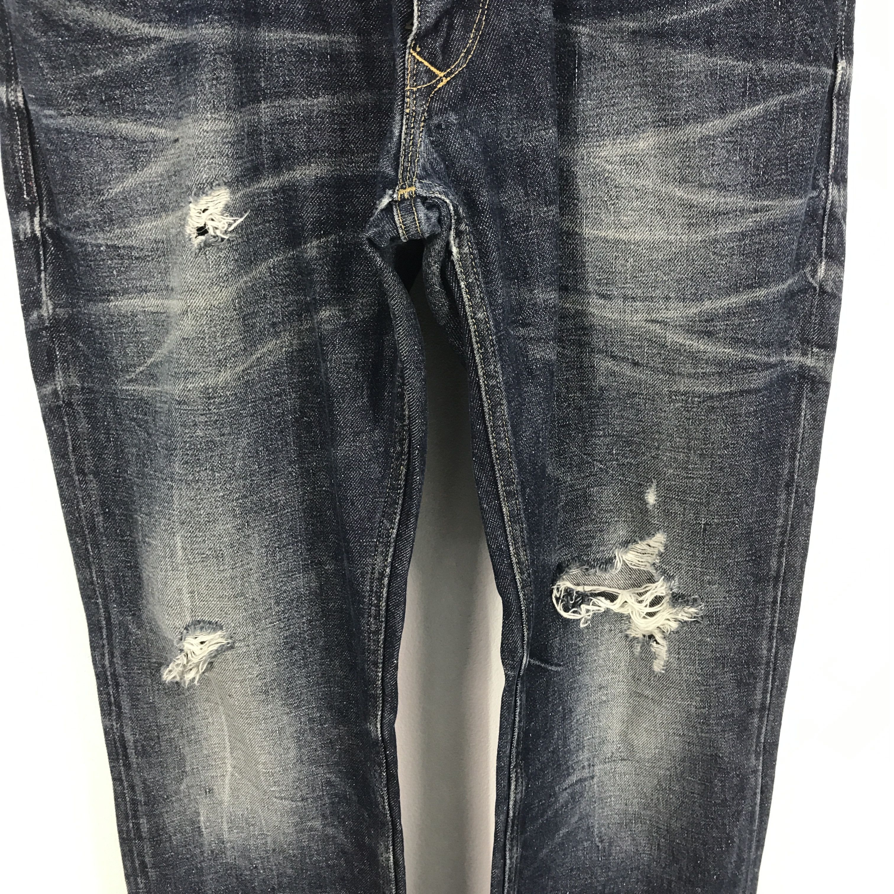 Rare Tommy Hilfiger distressed denim Jeans