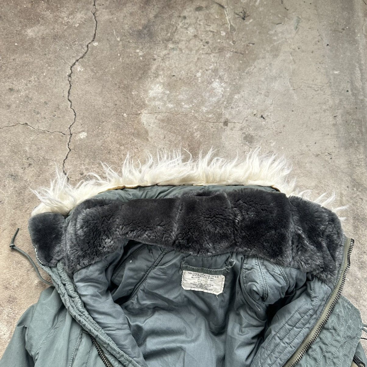 Vintage Vintage Military Parka N-3B Sherpa Hood Flight Jacket USAF Size US S / EU 44-46 / 1 - 8 Thumbnail