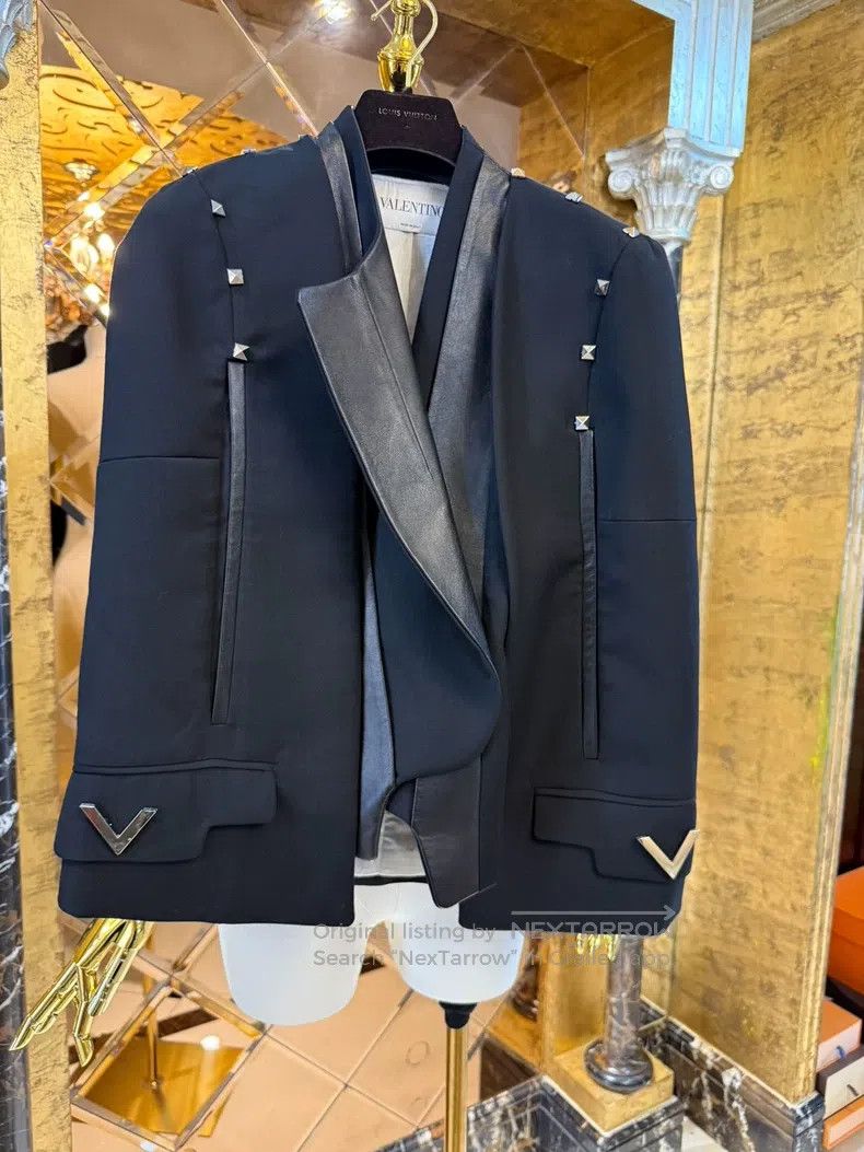 Valentino Valentino Classic studded wool fake two-piece patchwork ca Size M / US 6-8 / IT 42-44 - 2 Thumbnail