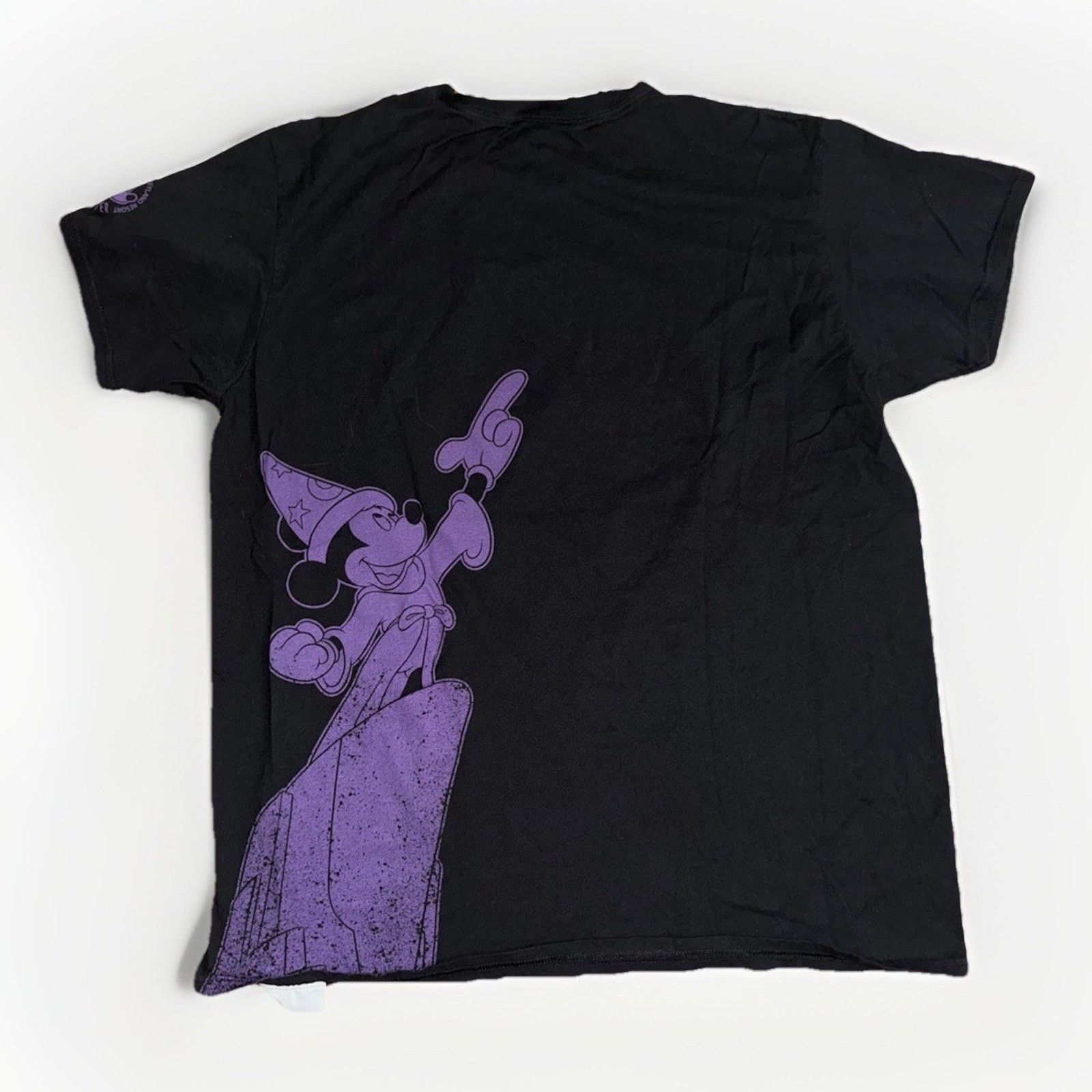 Disney Disney Fantasmic Graphic T-Shirt XL Black Dragon Show 23x28 Size US XL / EU 56 / 4 - 5 Thumbnail