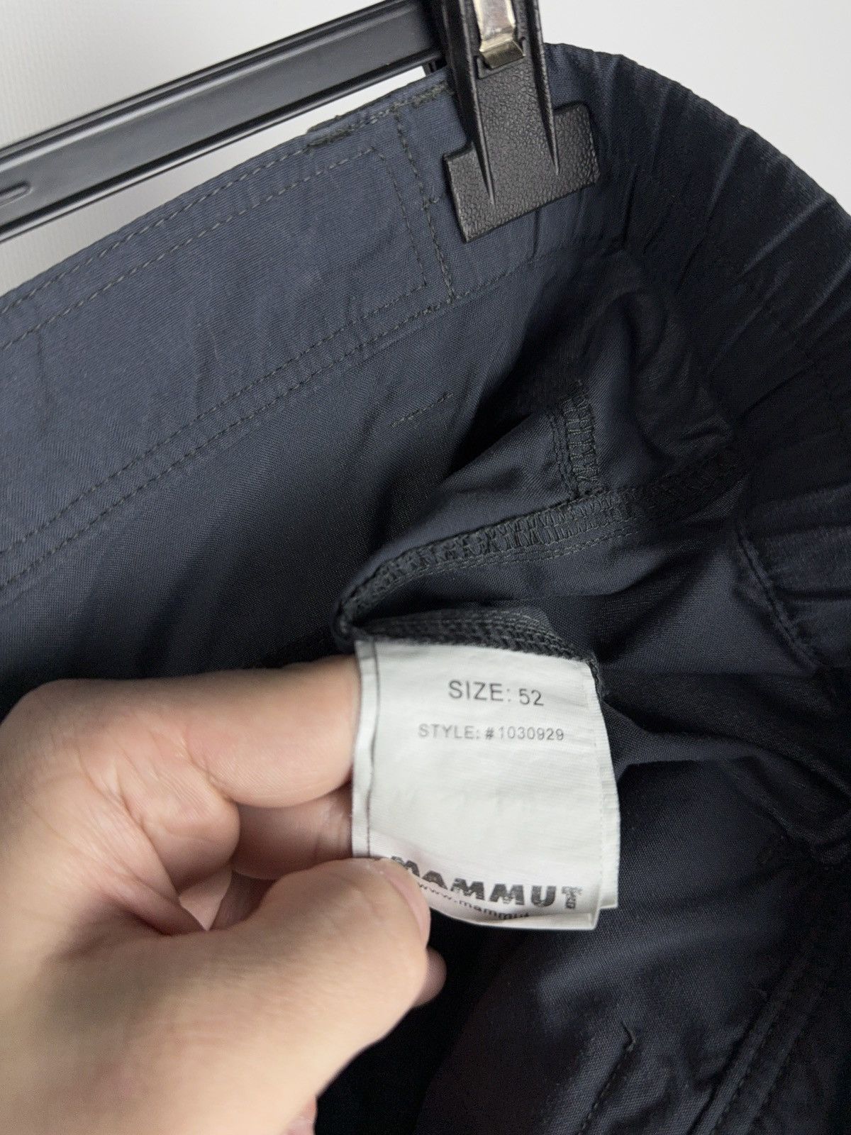 Mammut Vintage Mammut Cargo Outdoor transformer Pants Mens Size 52 Size US 36 / EU 52 - 10 Thumbnail